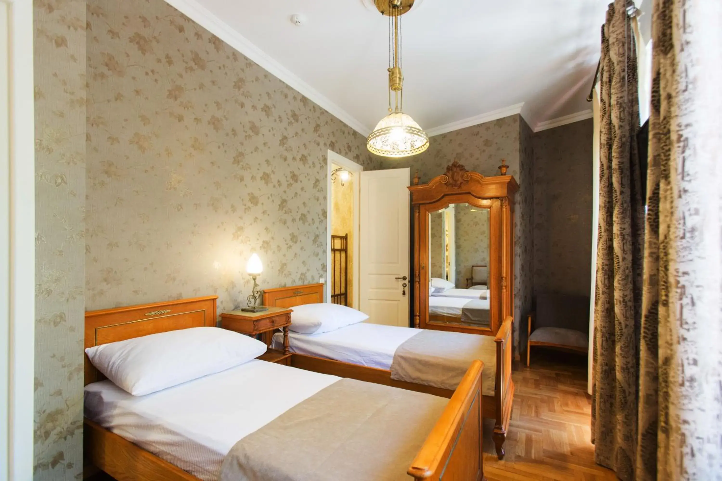 Deluxe Double or Twin Room with Balcony - single occupancy in Bloom Boutique Hotel Deluxe Double or Twin Room with Balcony - single occupancy in Bloom Boutique Hotel