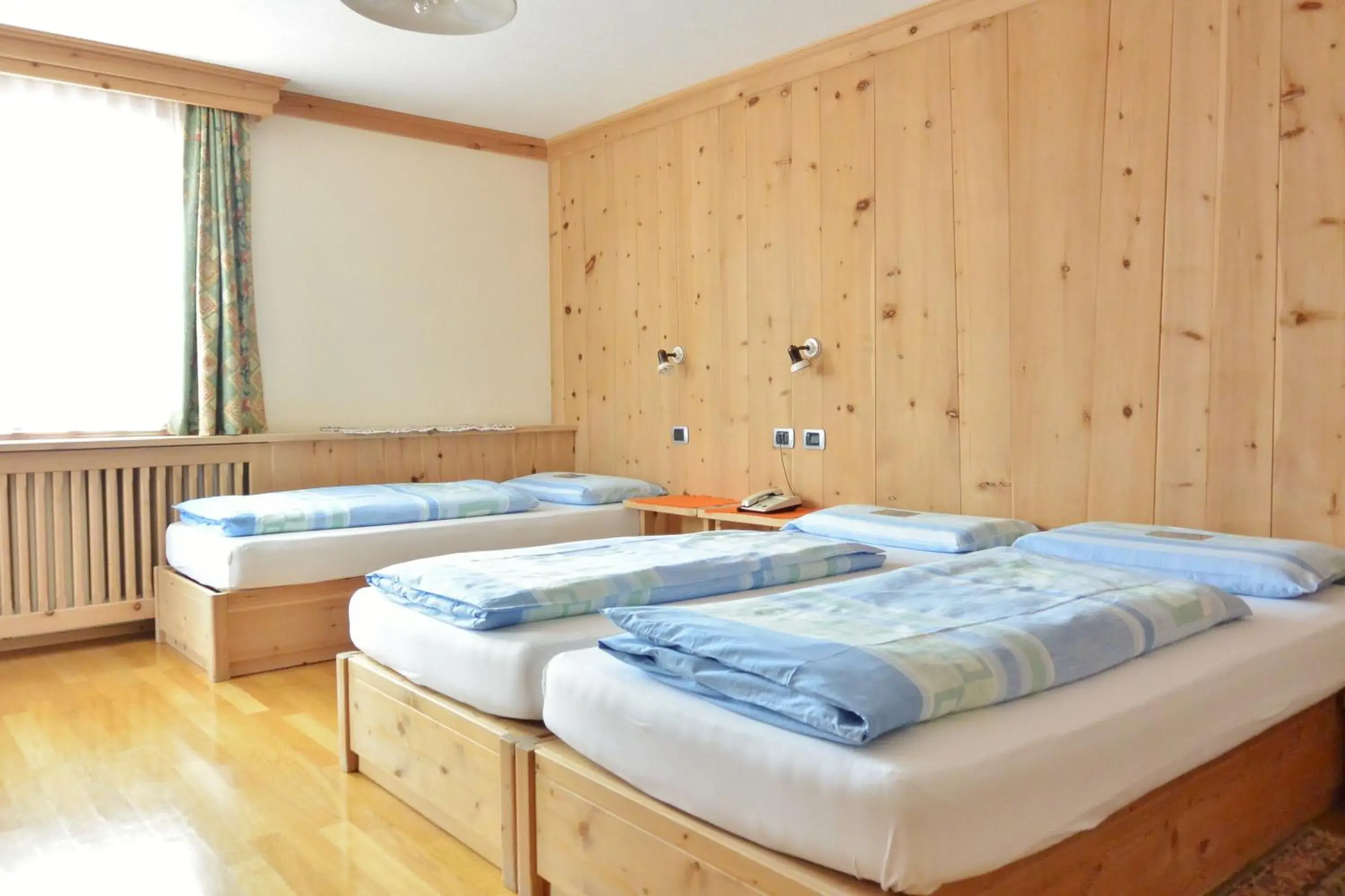 Triple Room in Hotel Garnì al Plan Triple Room in Hotel Garnì al Plan