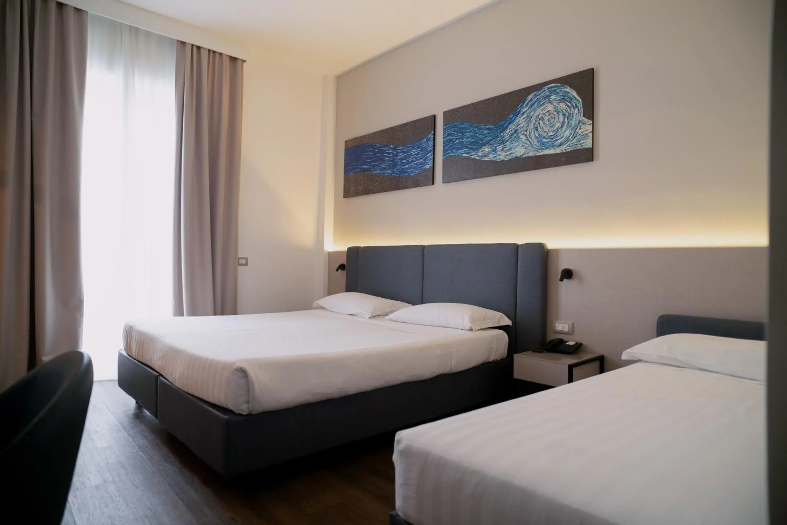 Triple Room in Sea Lion Hotel Triple Room in Sea Lion Hotel