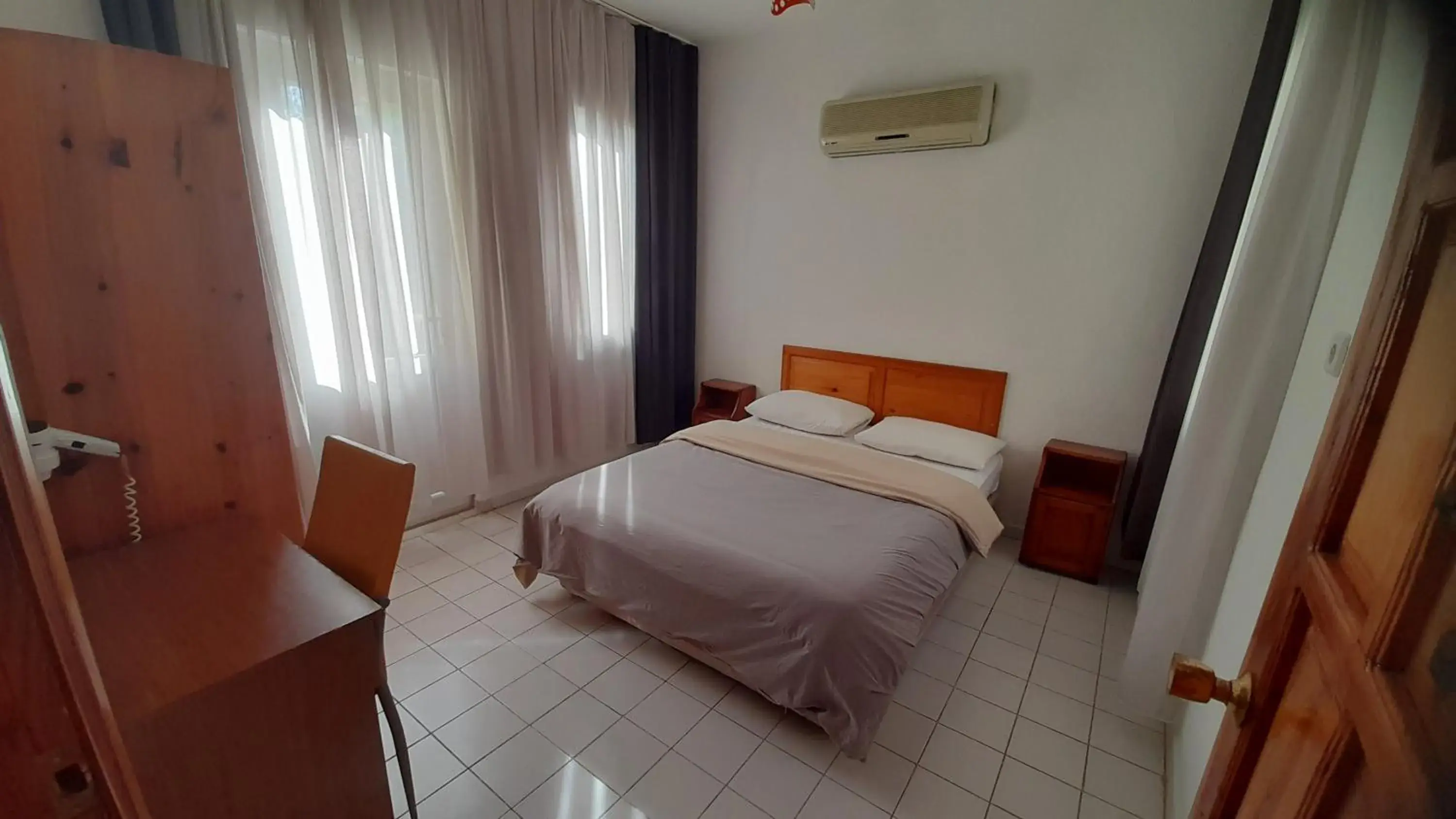 Double Room with Balcony in Sarıhan Apart Otel Double Room with Balcony in Sarıhan Apart Otel