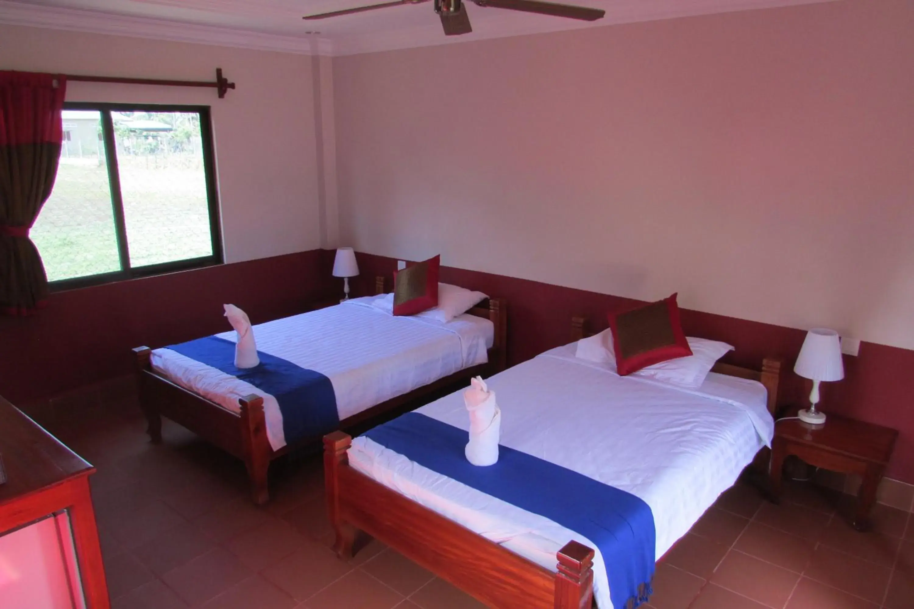 Staycation Offer - Twin Room + 10% Discount on Drink in Phoumrumduol Bungalow Staycation Offer - Twin Room + 10% Discount on Drink in Phoumrumduol Bungalow