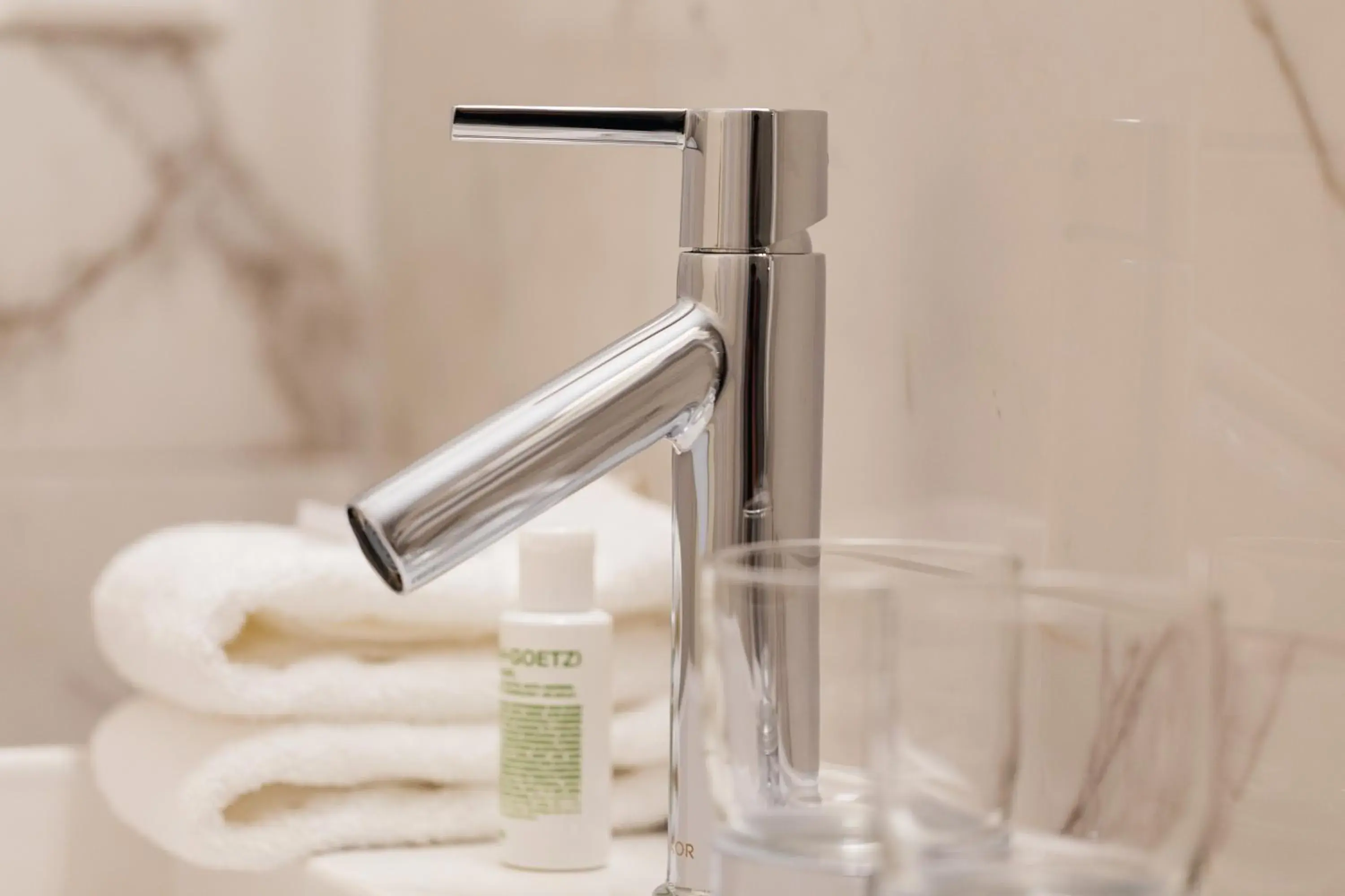 Deluxe Room - single occupancy in Hotel Taverna Deluxe Room - single occupancy in Hotel Taverna