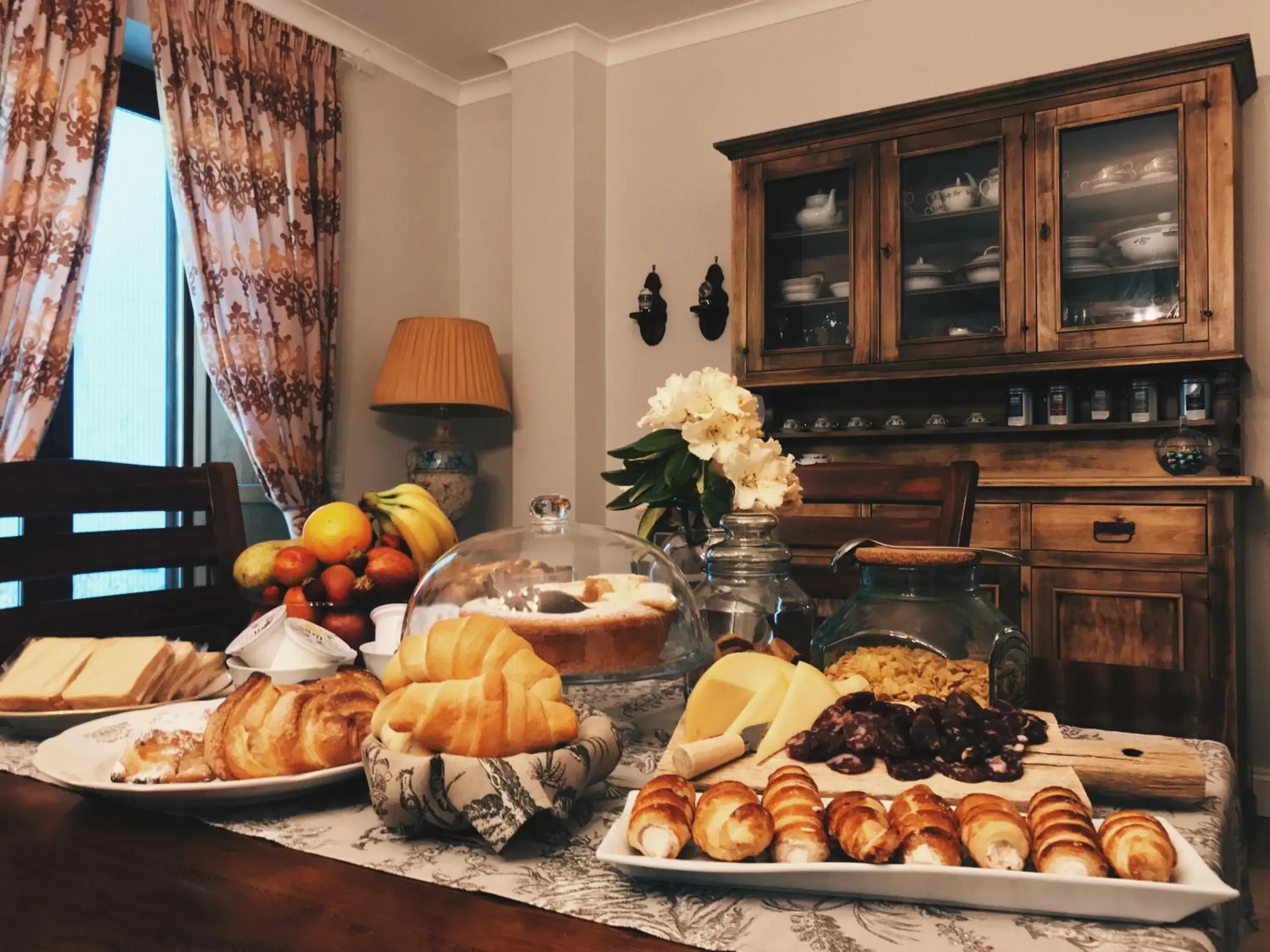 Donna Chiara Donna Chiara