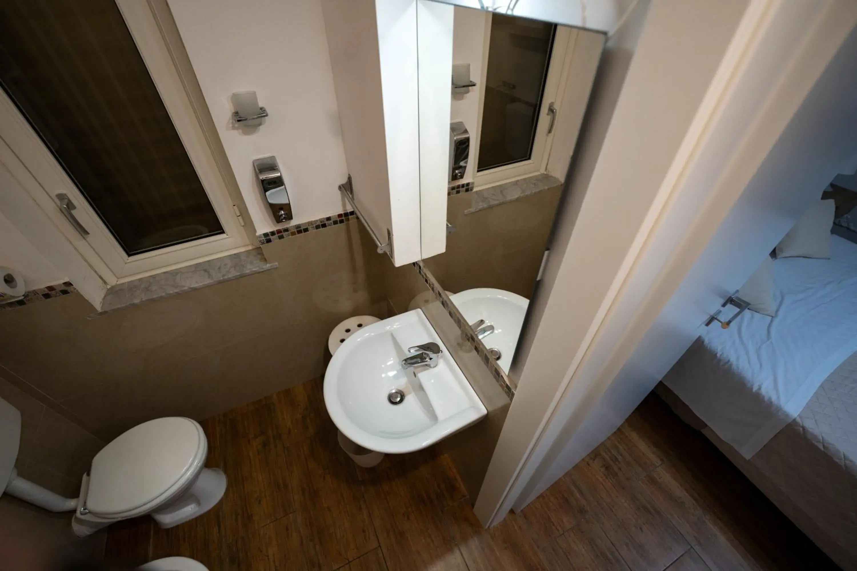 Superior Triple Room - single occupancy in B&B Villa Achibea Superior Triple Room - single occupancy in B&B Villa Achibea