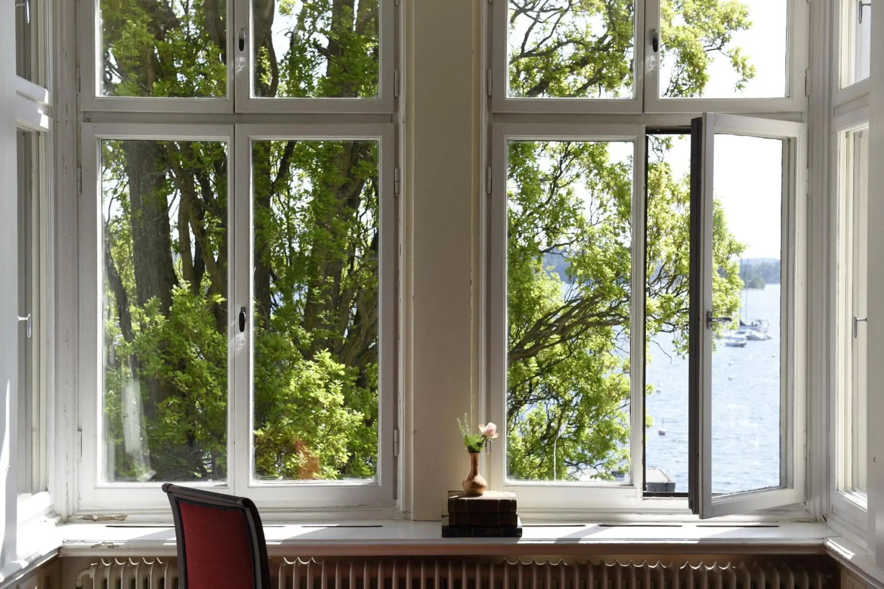 Junior Suite with Ocean View in Grand Hotel Saltsjöbaden Junior Suite with Ocean View in Grand Hotel Saltsjöbaden