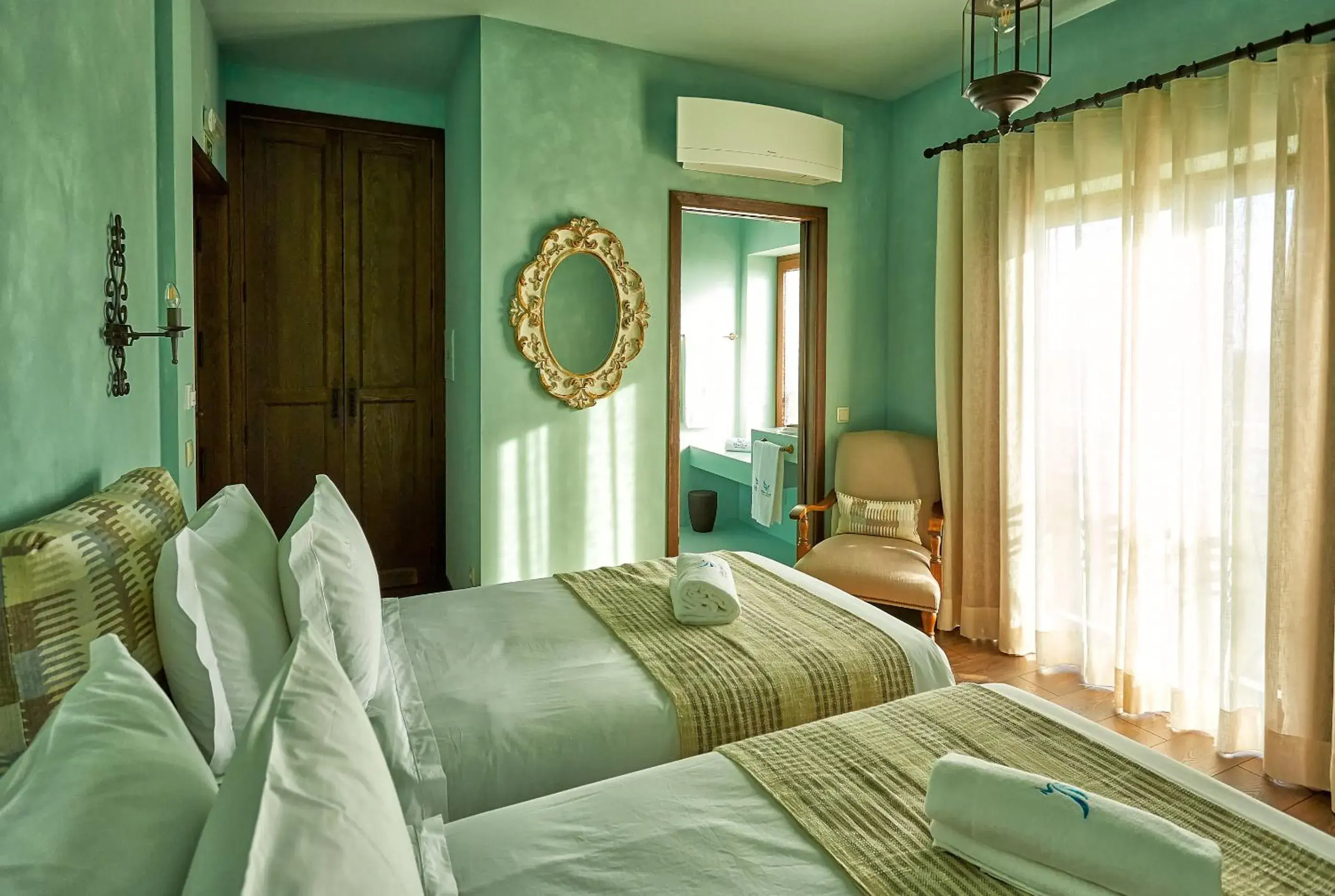 Twin Room with Sea View - single occupancy in Silver Coast Beach Residence Twin Room with Sea View - single occupancy in Silver Coast Beach Residence