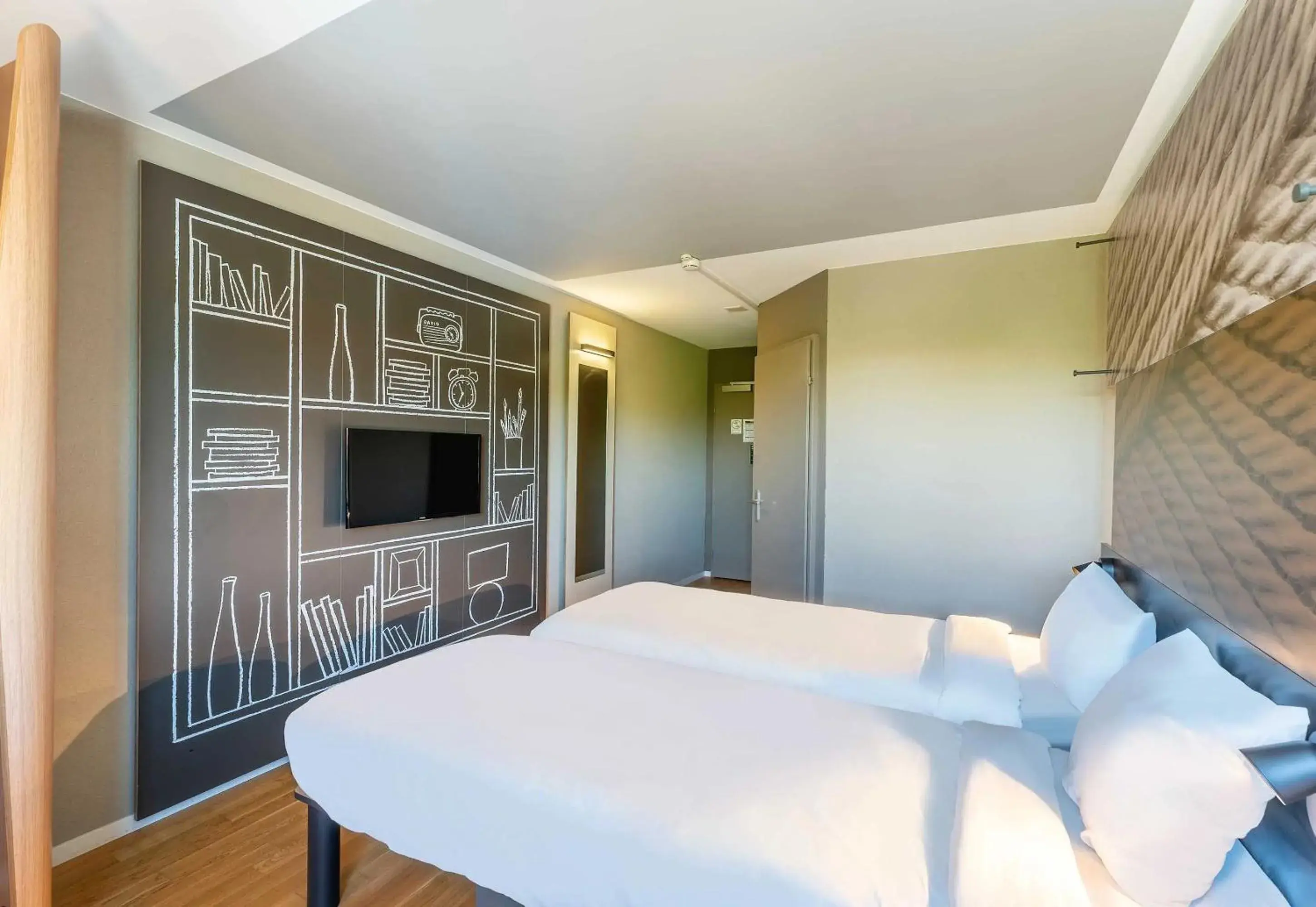 Standard Twin Room in B&B HOTEL Rothrist Olten Standard Twin Room in B&B HOTEL Rothrist Olten