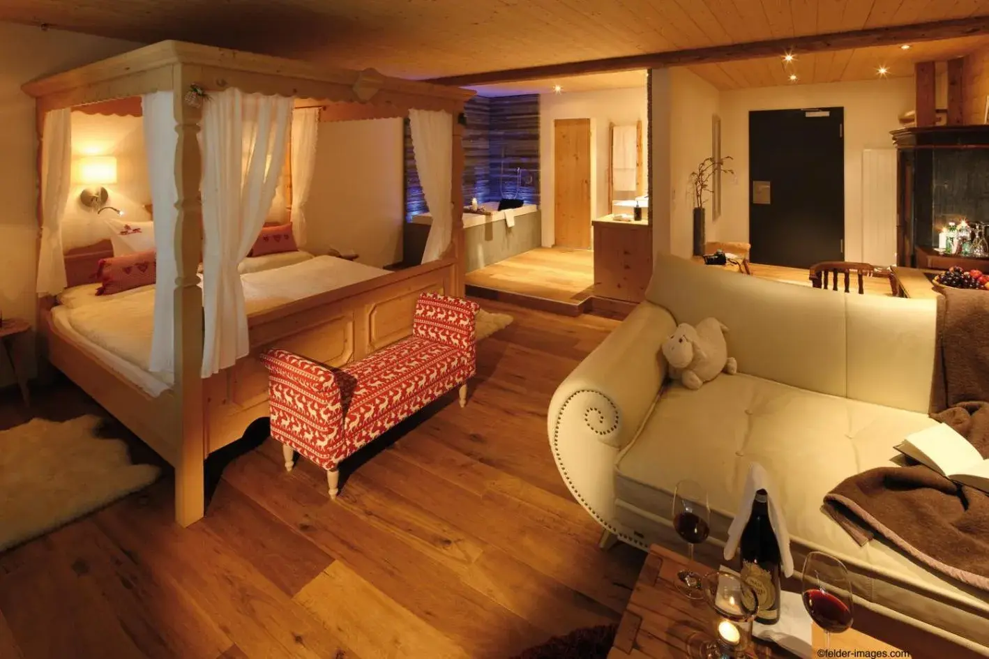 Suite in Hotel Rovanada Wellness & BergNatur Suite in Hotel Rovanada Wellness & BergNatur