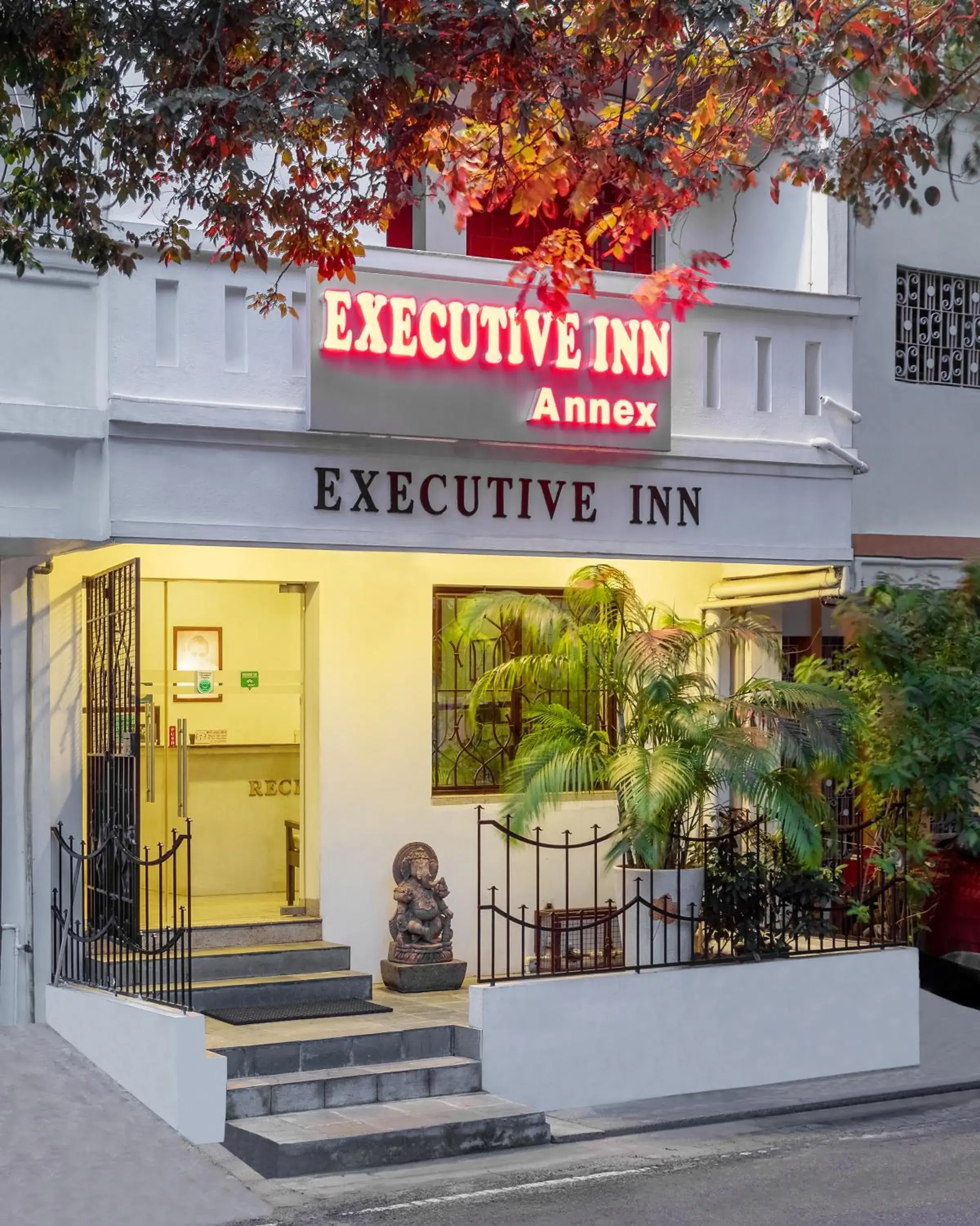 Executive Room – THIS ROOM IS SEPARATE BLOCK (The Annex building is 492 ft away from the main building & Restaurant) in Pondicherry Executive Inn Executive Room – THIS ROOM IS SEPARATE BLOCK (The Annex building is 492 ft away from the main building & Restaurant) in Pondicherry Executive Inn