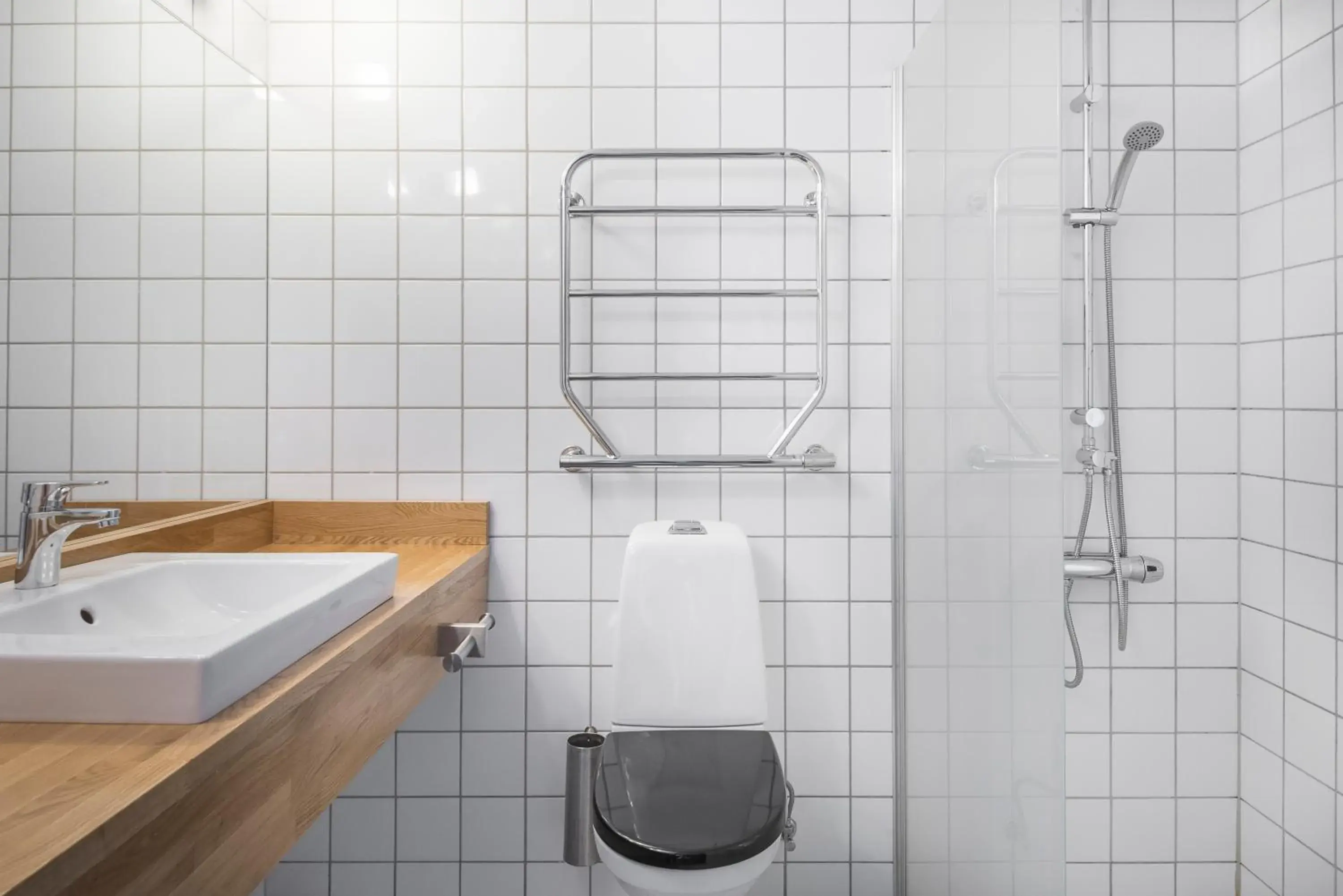 Standard Double or Twin Room in Quality Hotel 11 & Eriksbergshallen Standard Double or Twin Room in Quality Hotel 11 & Eriksbergshallen