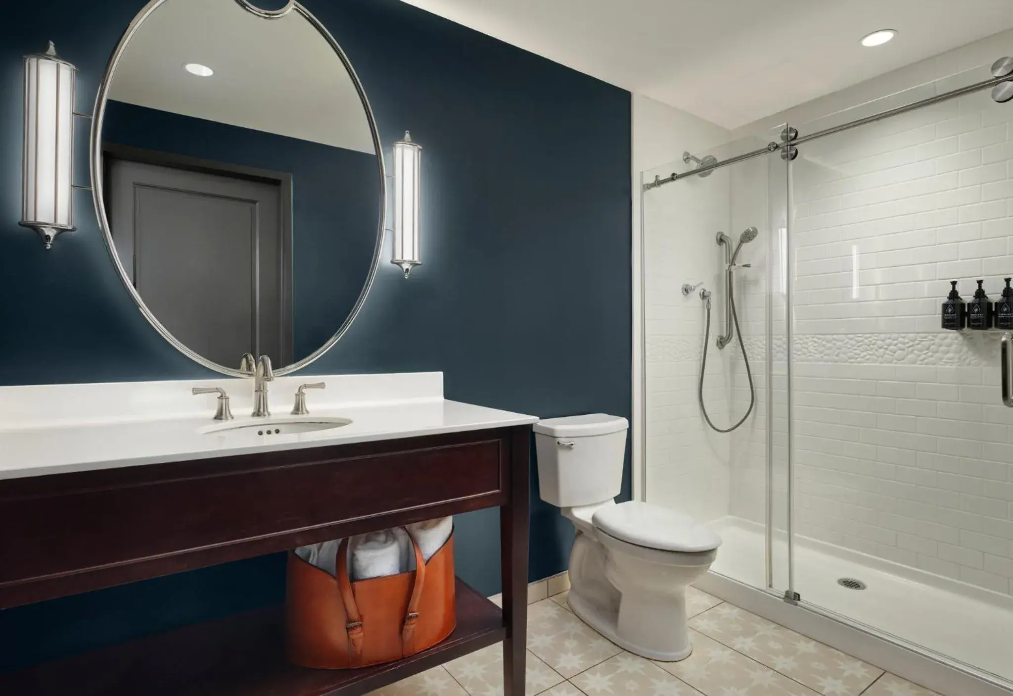 King Suite with Sofa Bed in Hotel Indigo Nashville - The Countrypolitan King Suite with Sofa Bed in Hotel Indigo Nashville - The Countrypolitan