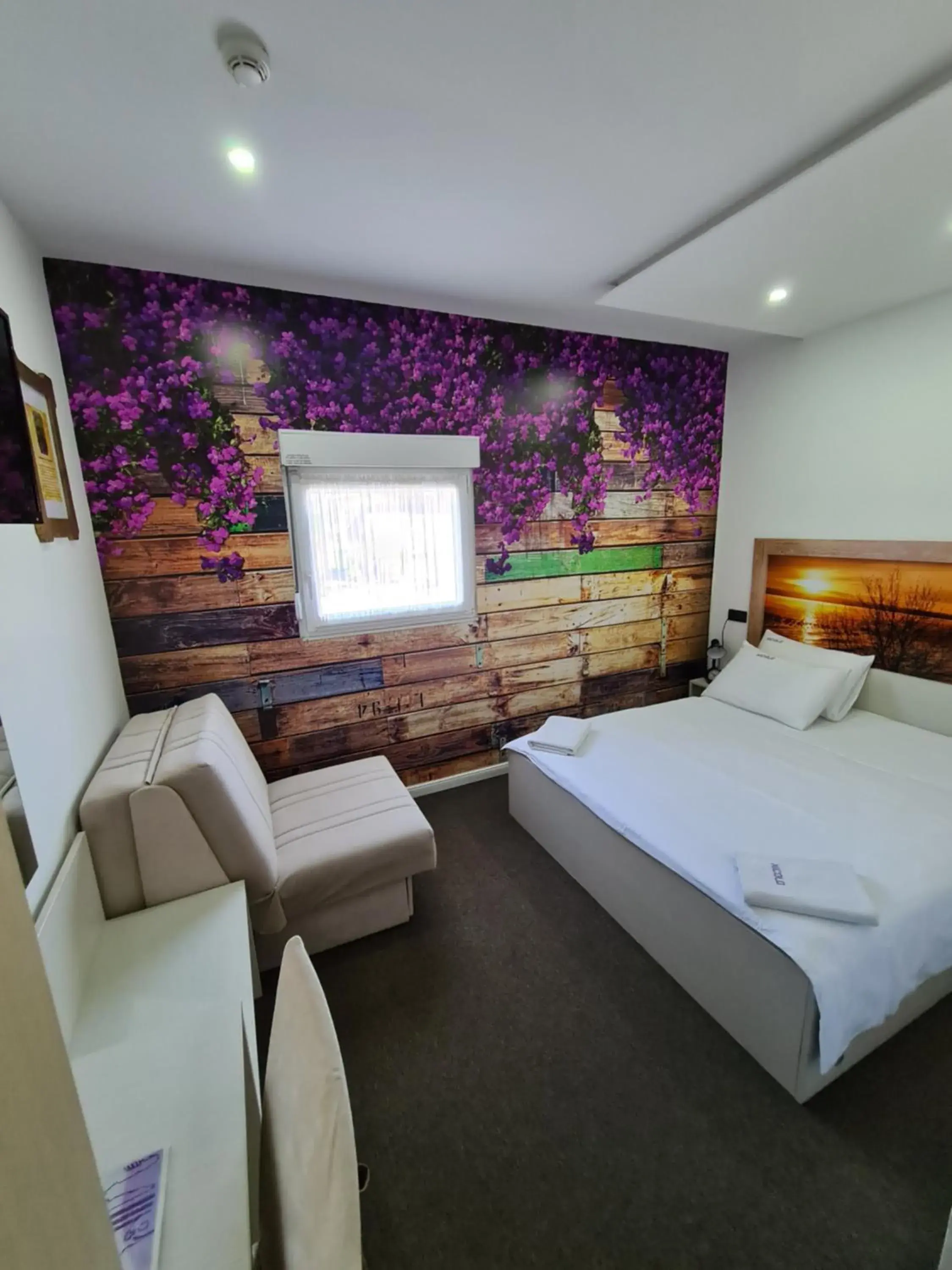 Deluxe Room in Garni Hotel & Spa Nicolo Deluxe Room in Garni Hotel & Spa Nicolo