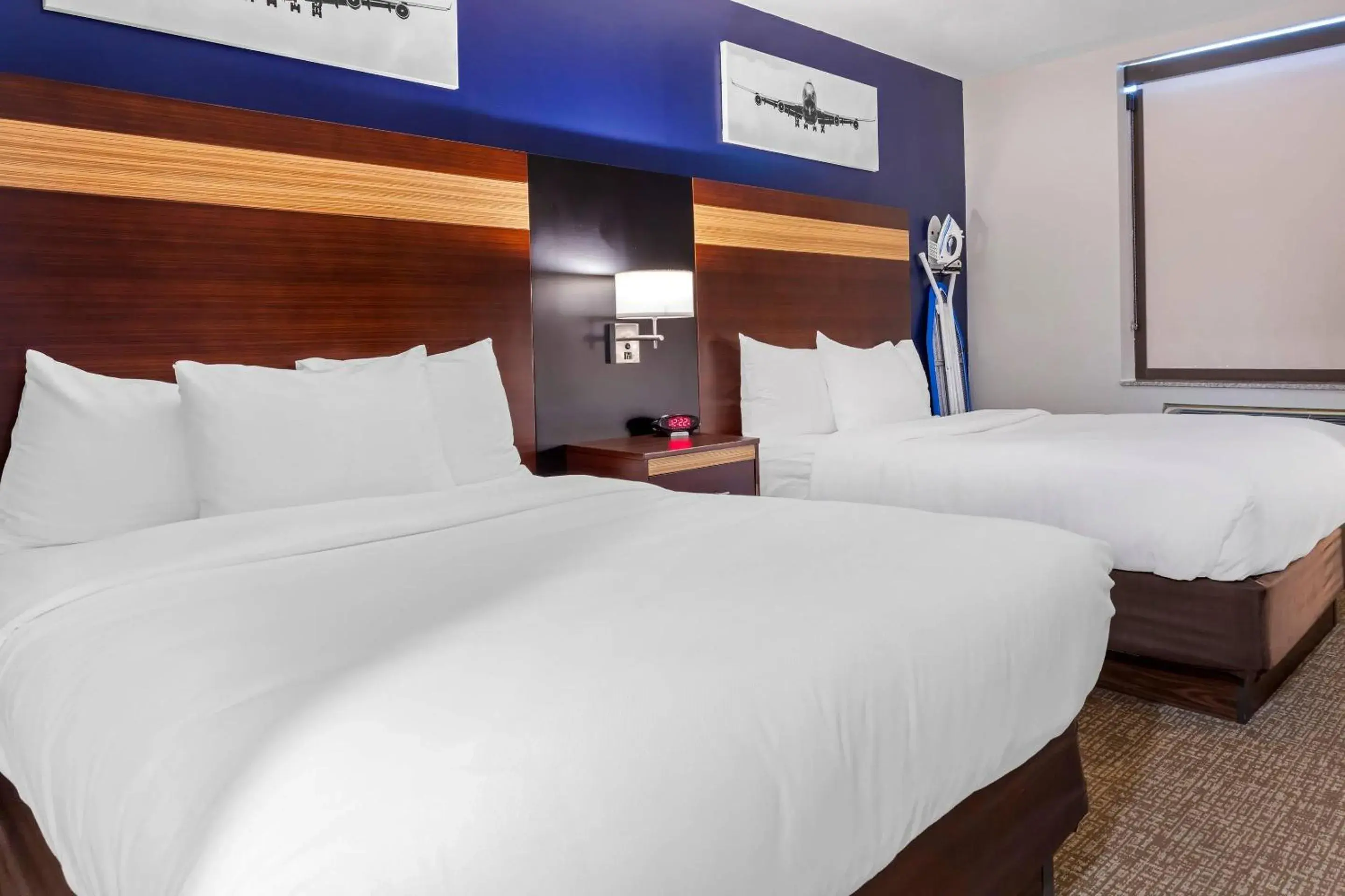 2 Double Beds in Avion Inn Near LGA Airport, an Ascend Collection Hotel 2 Double Beds in Avion Inn Near LGA Airport, an Ascend Collection Hotel