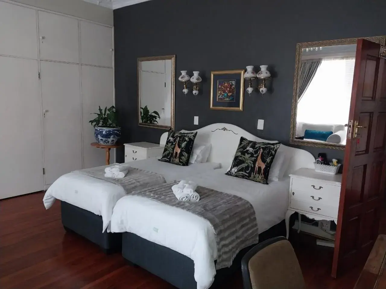 Twin Room in Convent Hill Lodge Twin Room in Convent Hill Lodge