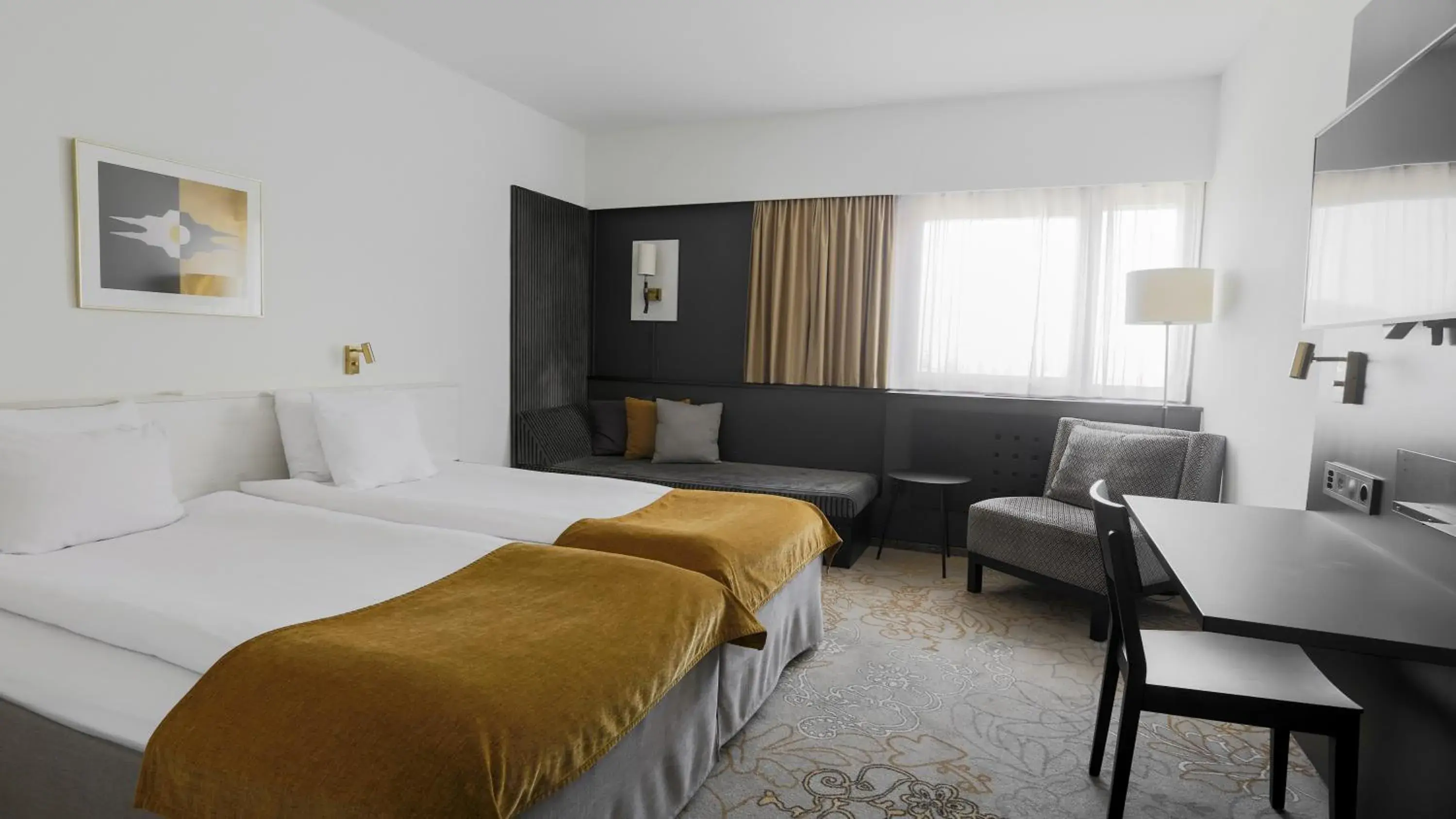 Superior Triple Room in Quality Hotel Royal Corner Superior Triple Room in Quality Hotel Royal Corner