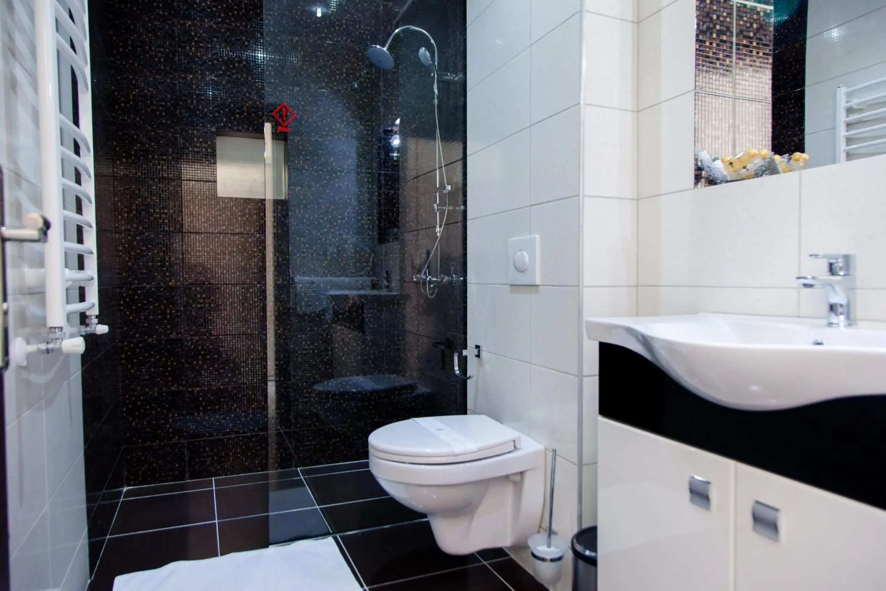 Quadruple Room with Balcony in Spa Hotel Montefila Quadruple Room with Balcony in Spa Hotel Montefila