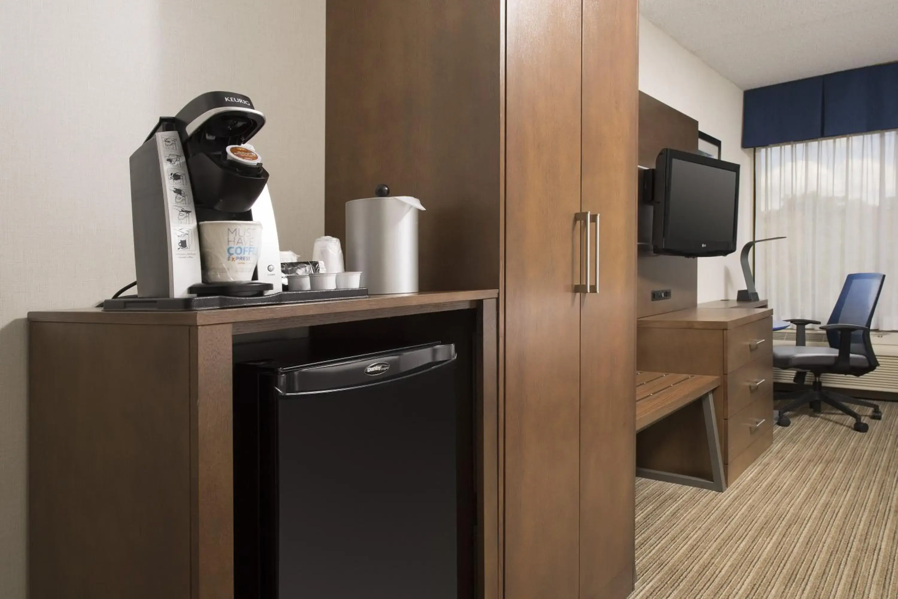 Double Room with Two Double Beds - Hearing Accessible/Non-Smoking in Holiday Inn Express Andover North - Lawrence by IHG Double Room with Two Double Beds - Hearing Accessible/Non-Smoking in Holiday Inn Express Andover North - Lawrence by IHG