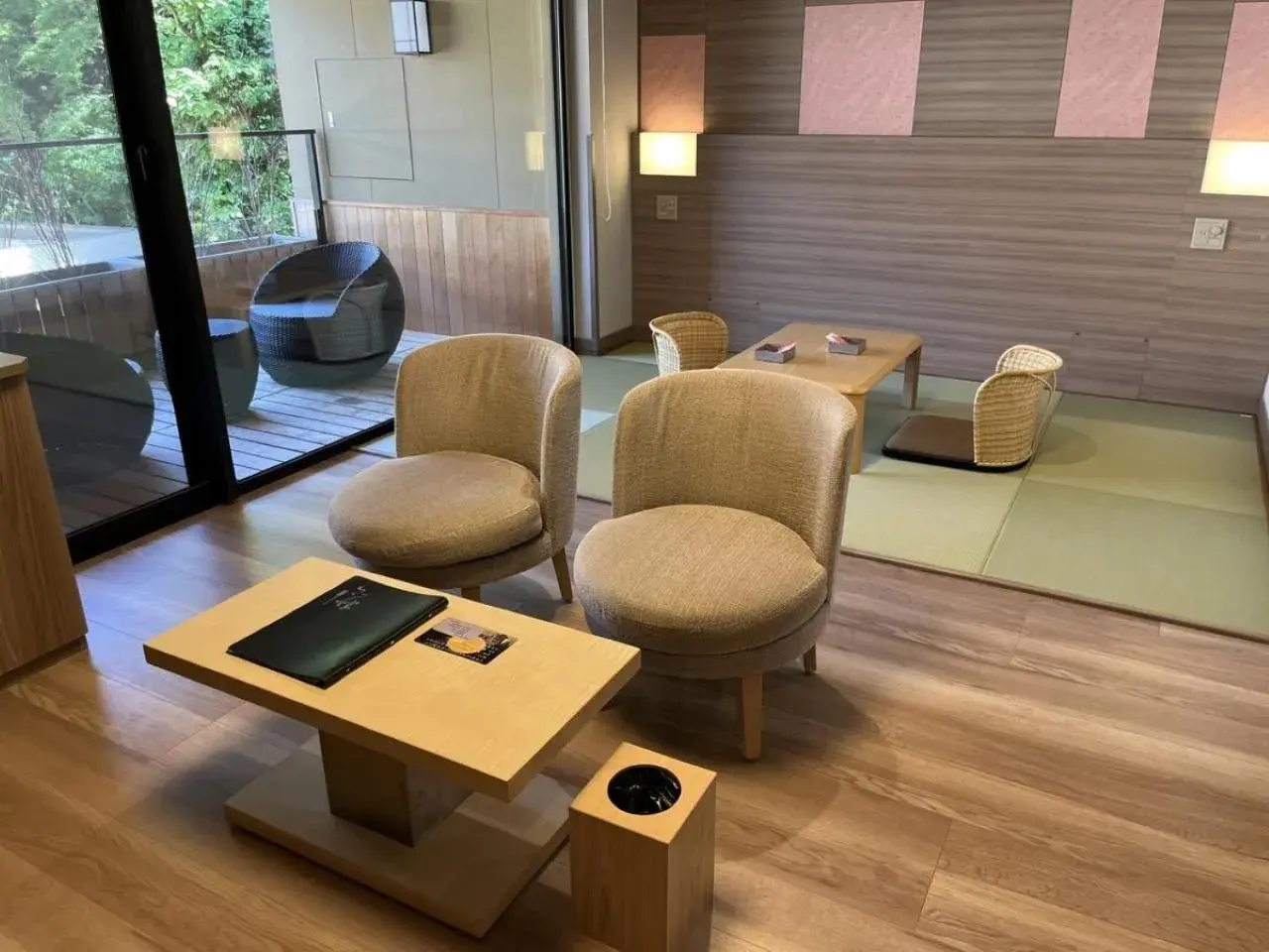 Japanese-Western Style Triple room with Open-Air Bath in Tsukino Yado Sara Japanese-Western Style Triple room with Open-Air Bath in Tsukino Yado Sara