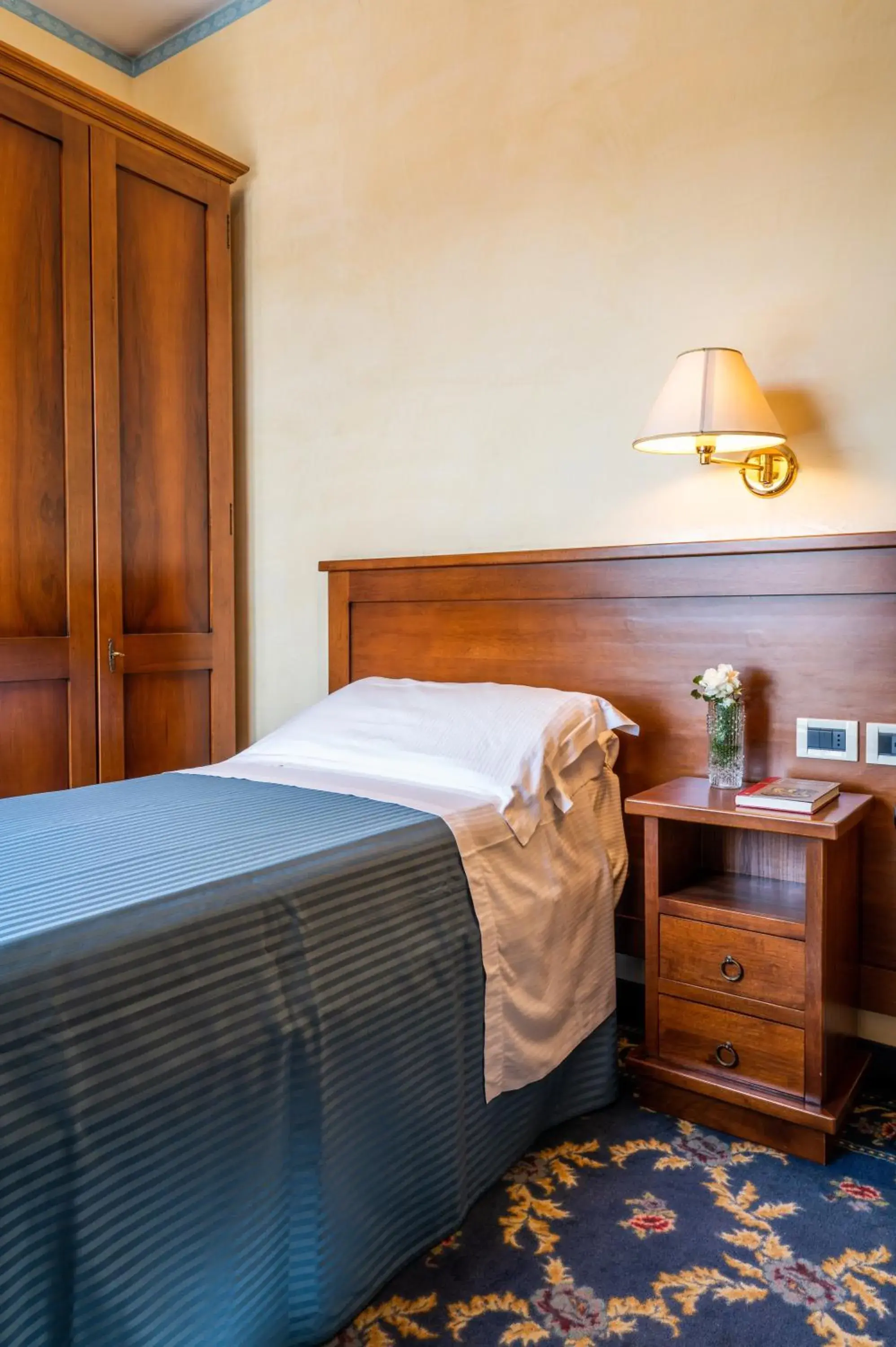 Single Room - single occupancy in Hotel Terme Posta Padova HOTEL RC12 Single Room - single occupancy in Hotel Terme Posta Padova HOTEL RC12