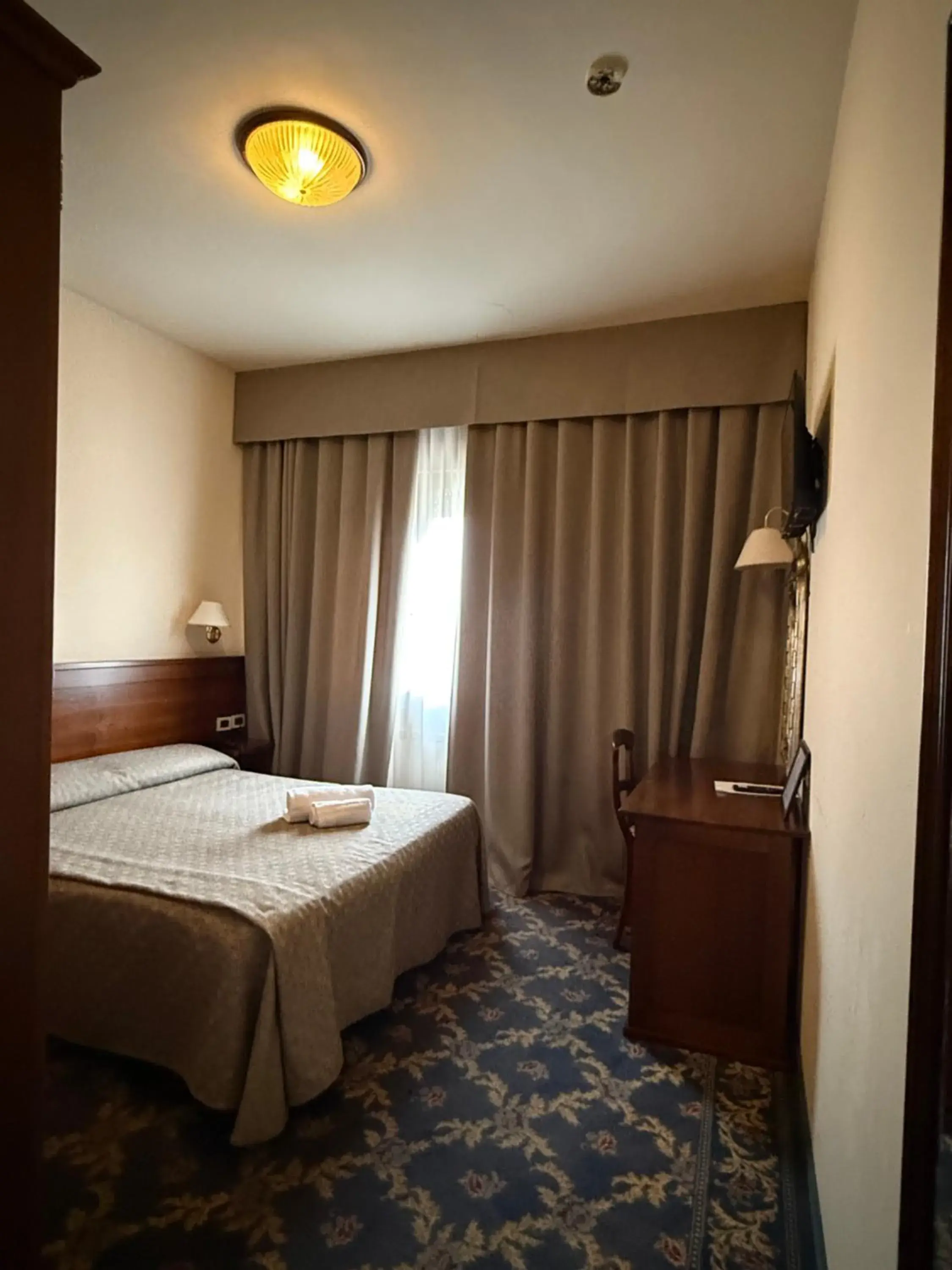 Basic Double Room - single occupancy in Hotel Terme Posta Padova HOTEL RC12 Basic Double Room - single occupancy in Hotel Terme Posta Padova HOTEL RC12