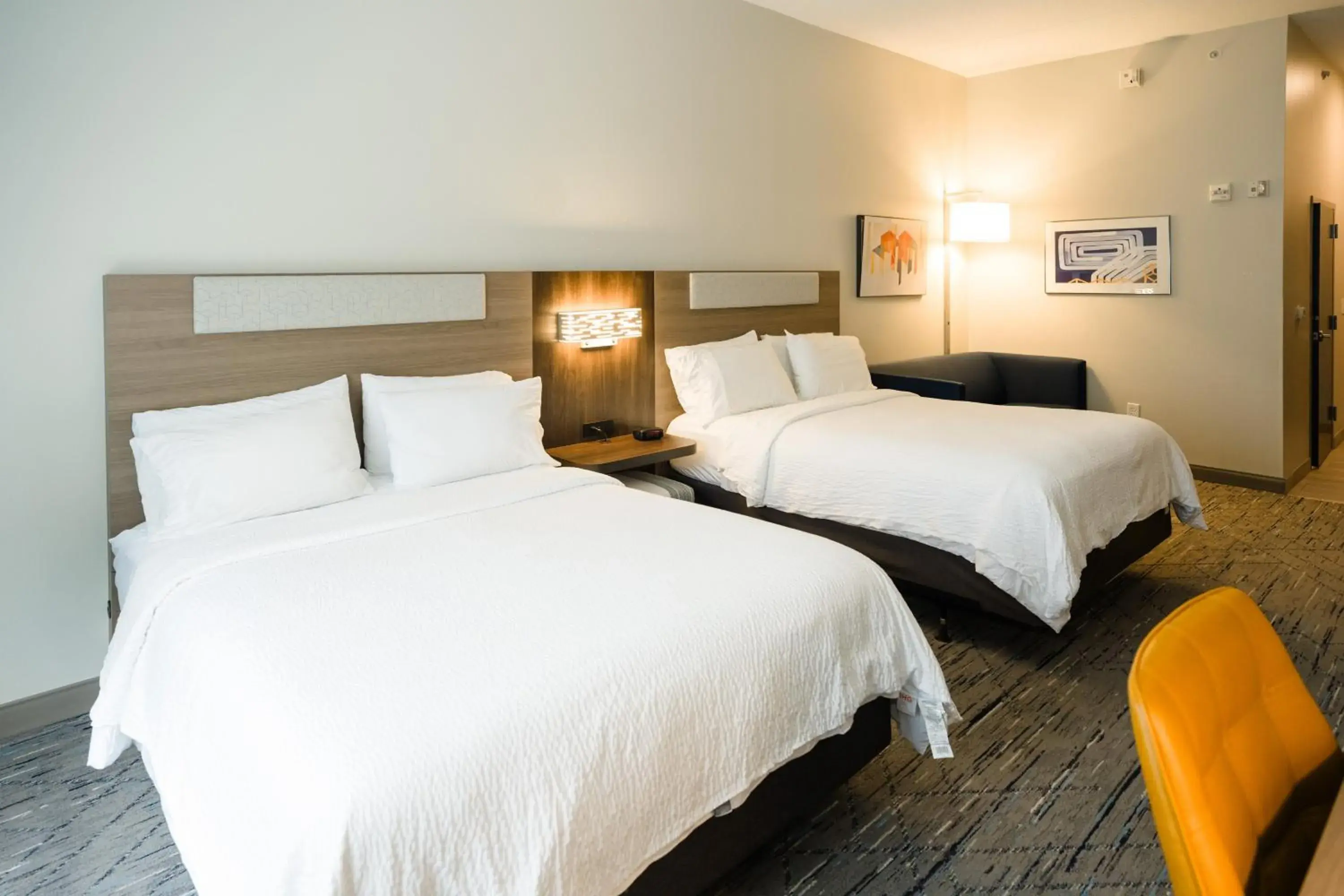 Queen Room with Two Queen Beds - Mobility Access Tub/Non-Smoking in Holiday Inn Express Hotel & Suites Kodak East-Sevierville by IHG Queen Room with Two Queen Beds - Mobility Access Tub/Non-Smoking in Holiday Inn Express Hotel & Suites Kodak East-Sevierville by IHG