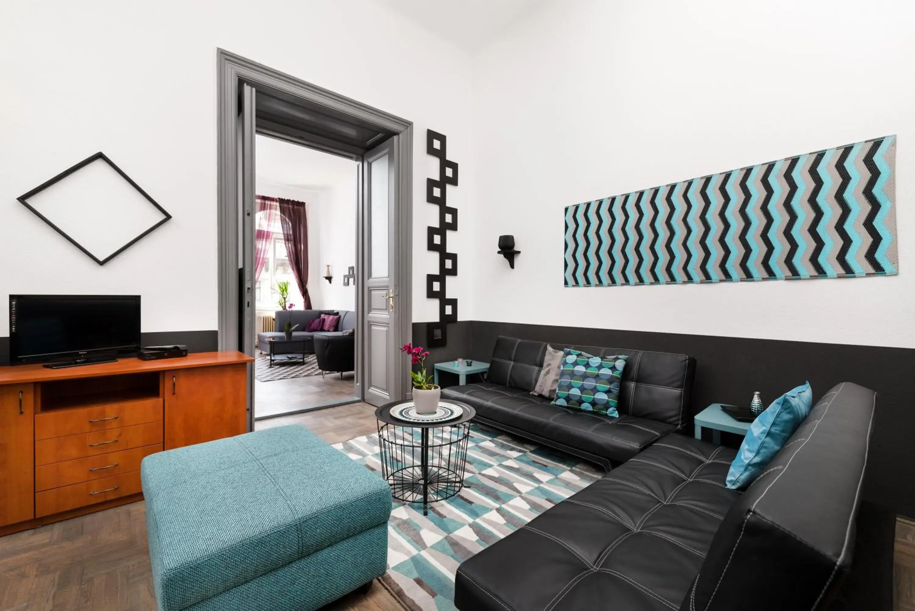 Deluxe Three-Bedroom Apartment in Karma Boutique Apartments Deluxe Three-Bedroom Apartment in Karma Boutique Apartments