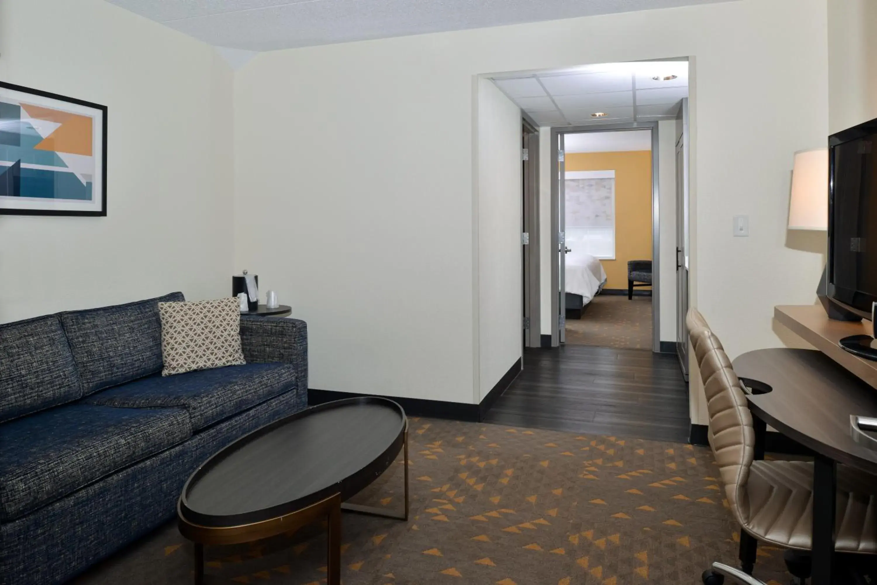 King Suite - Disability Access in Holiday Inn Hotel & Suites Overland Park-Convention Center by IHG King Suite - Disability Access in Holiday Inn Hotel & Suites Overland Park-Convention Center by IHG