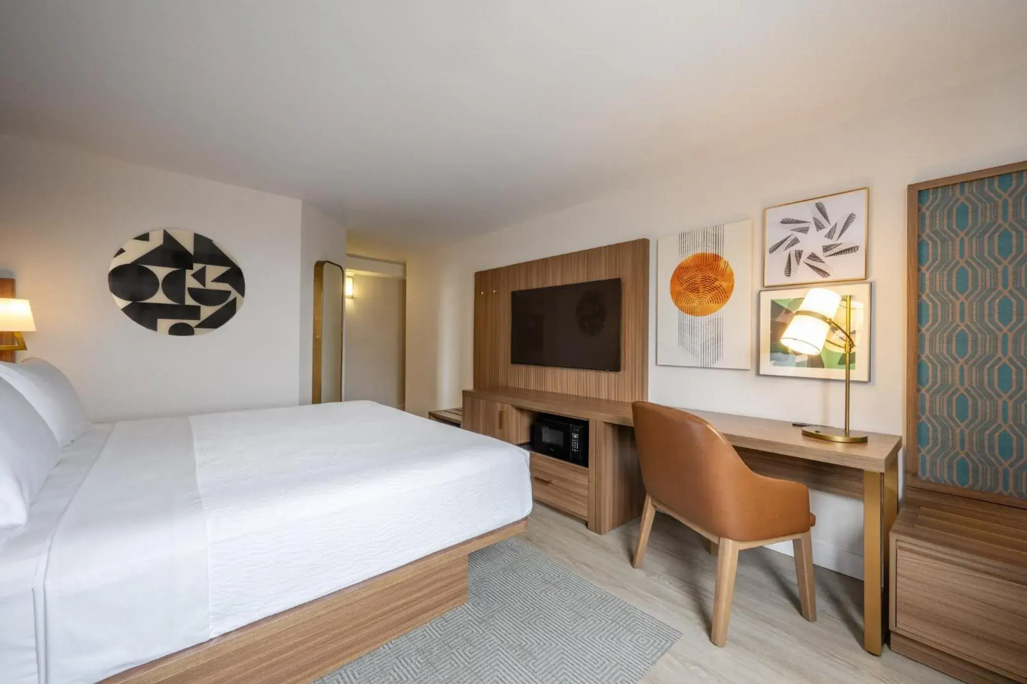 Standard King Room in Holiday Inn & Suites Winnipeg Downtown by IHG Standard King Room in Holiday Inn & Suites Winnipeg Downtown by IHG