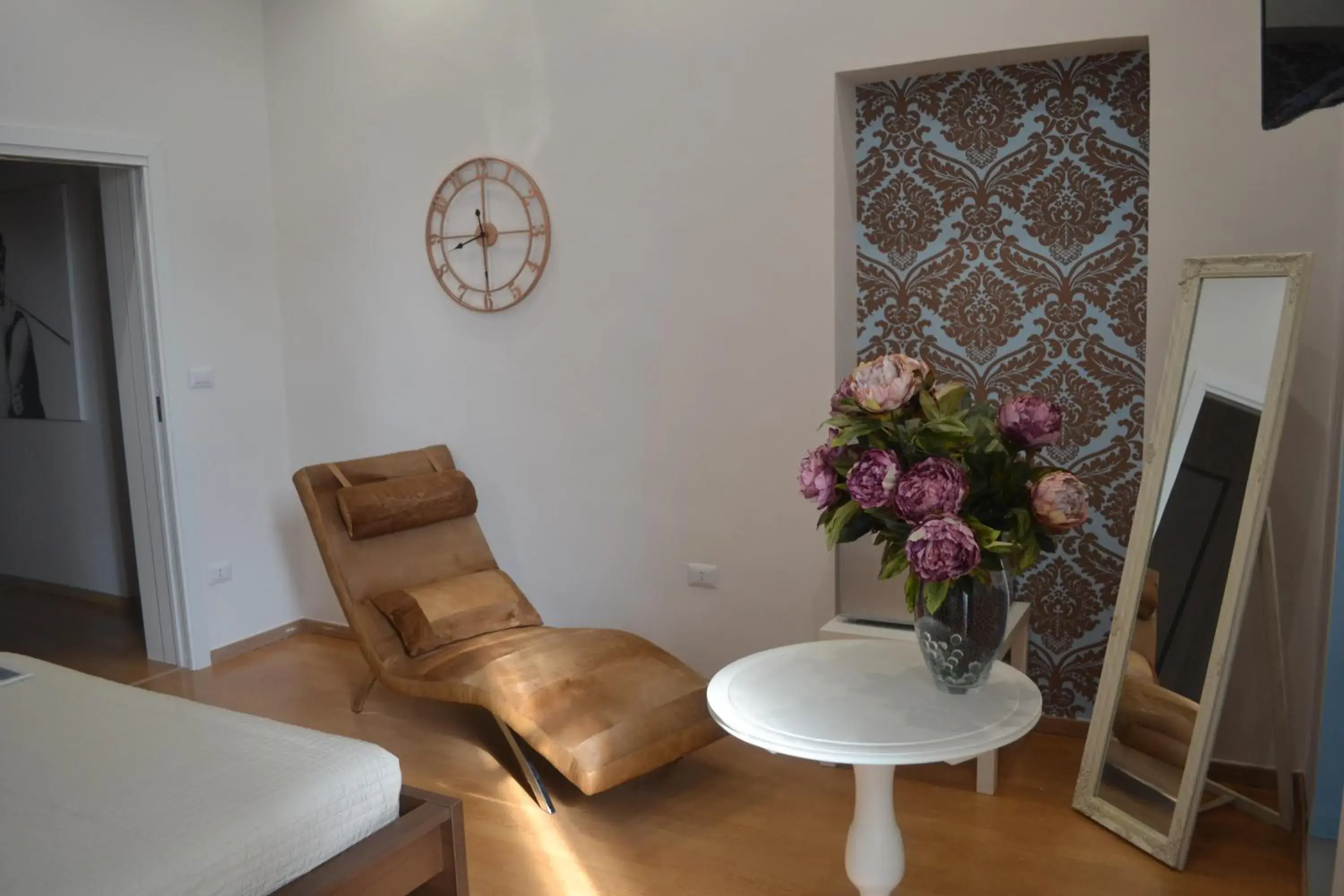 Deluxe Double Room with Castle View - single occupancy in La Maison Deluxe Double Room with Castle View - single occupancy in La Maison