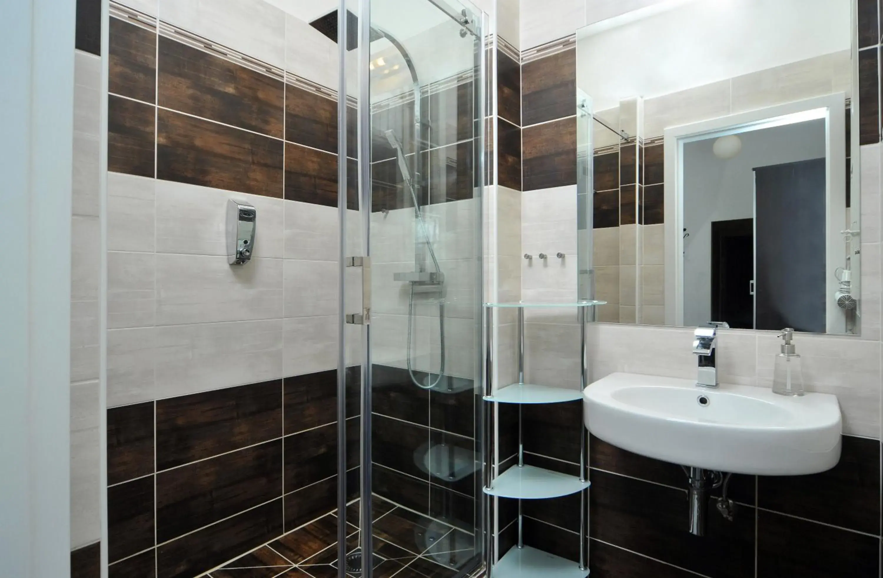 Apartment (8 Adults) in Old Town Square Apartments Apartment (8 Adults) in Old Town Square Apartments