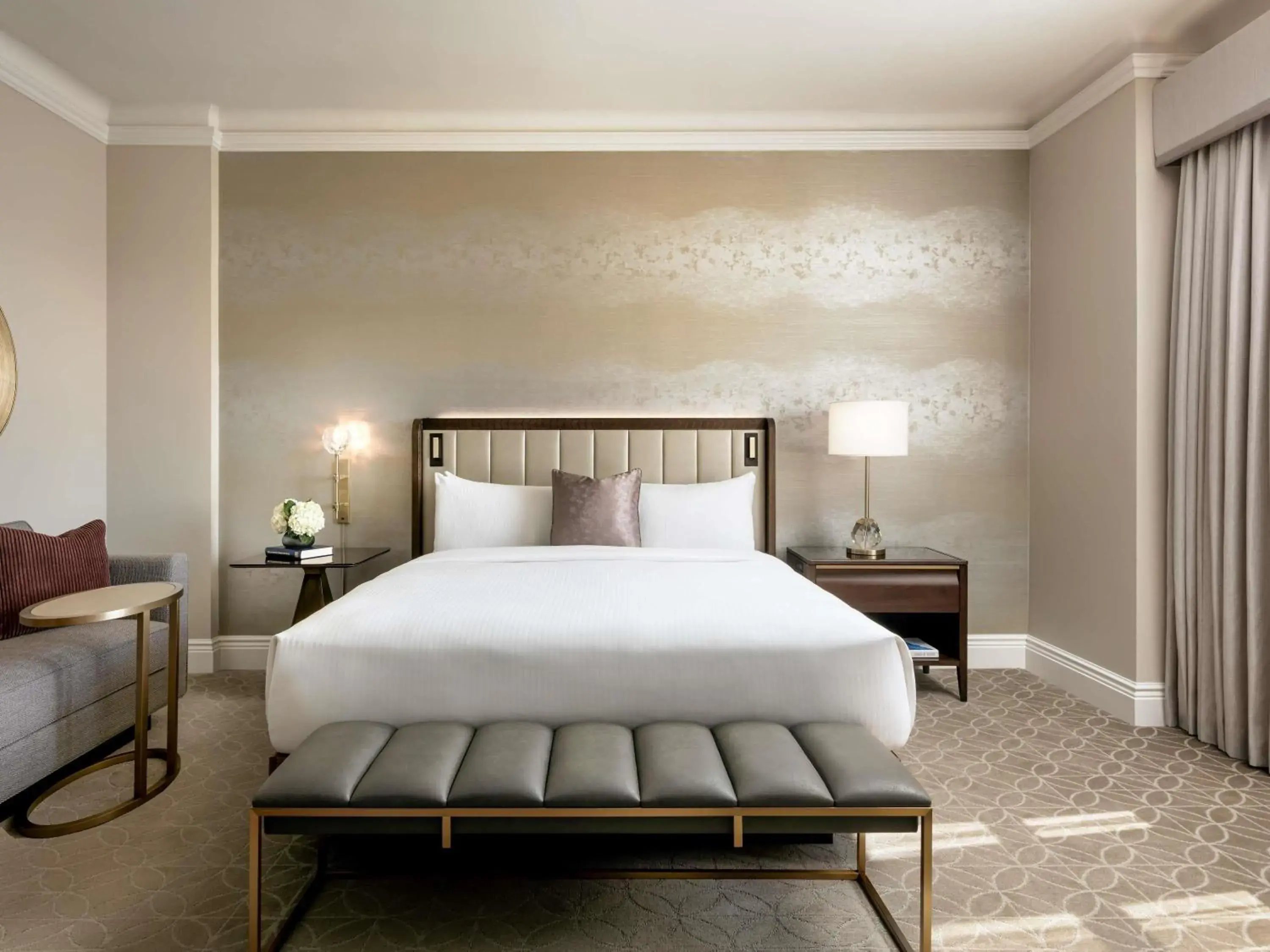 Deluxe King Room with River View in Fairmont Hotel Macdonald Deluxe King Room with River View in Fairmont Hotel Macdonald