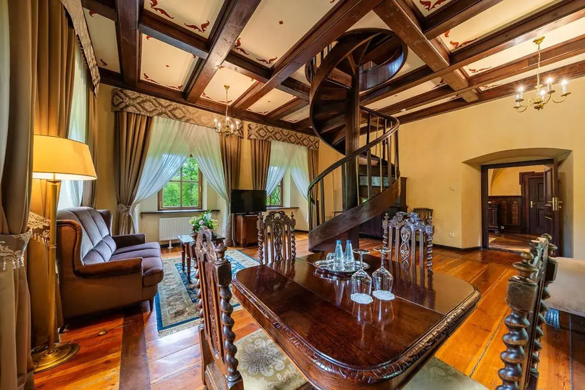 Duplex Apartment in Zamek Kliczków Duplex Apartment in Zamek Kliczków