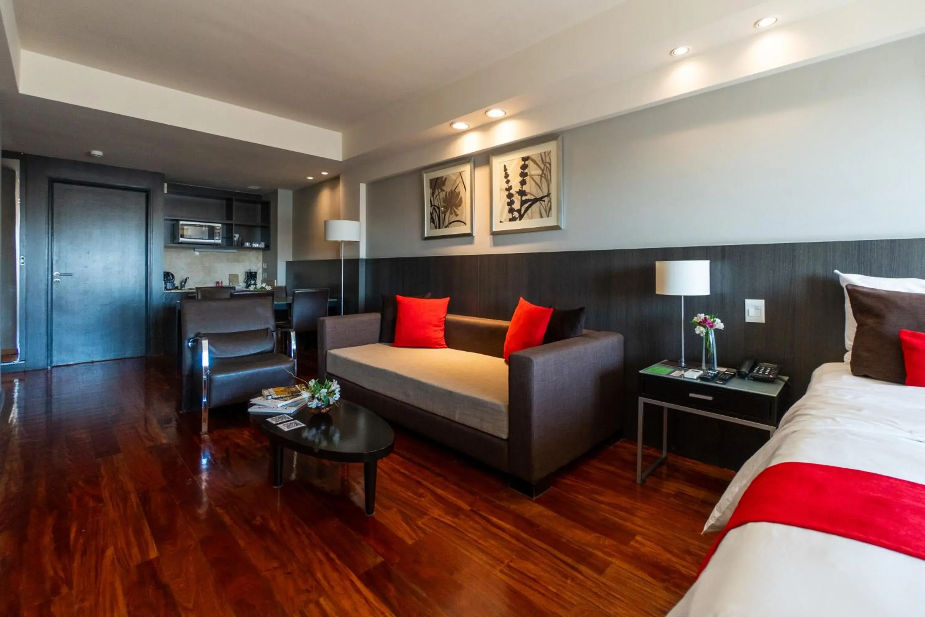 Family Room in Urban Suites Recoleta Boutique Hotel Family Room in Urban Suites Recoleta Boutique Hotel
