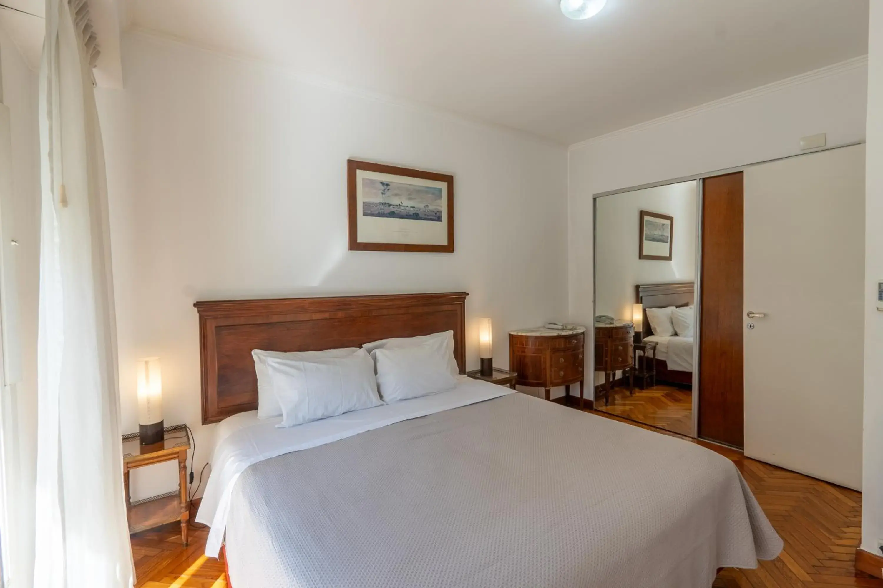 One-Bedroom Standard Apartment in Aparthotel Trianon Recoleta One-Bedroom Standard Apartment in Aparthotel Trianon Recoleta