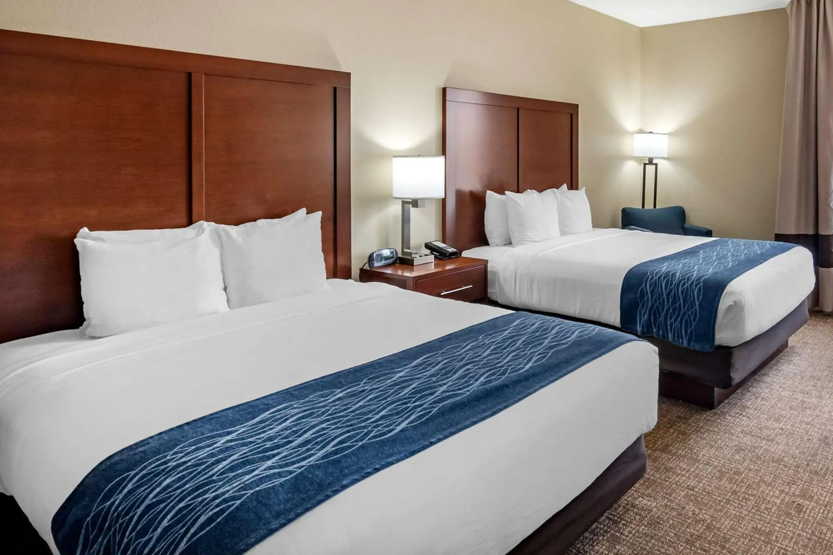 Queen Room with Two Queen Beds - Non-Smoking in Comfort Inn & Suites Junction City - near Fort Riley Queen Room with Two Queen Beds - Non-Smoking in Comfort Inn & Suites Junction City - near Fort Riley