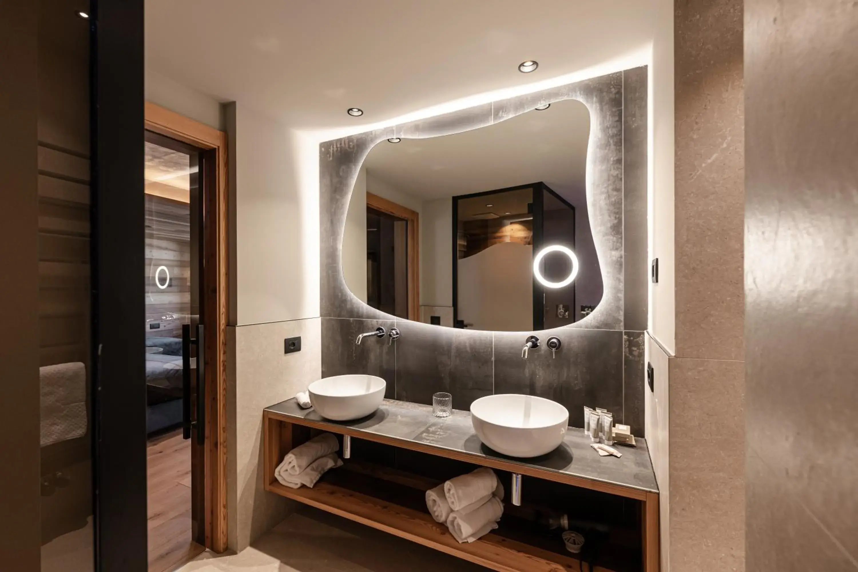 Suite with Hot Tub in Cerana Relax Hotel Suite with Hot Tub in Cerana Relax Hotel