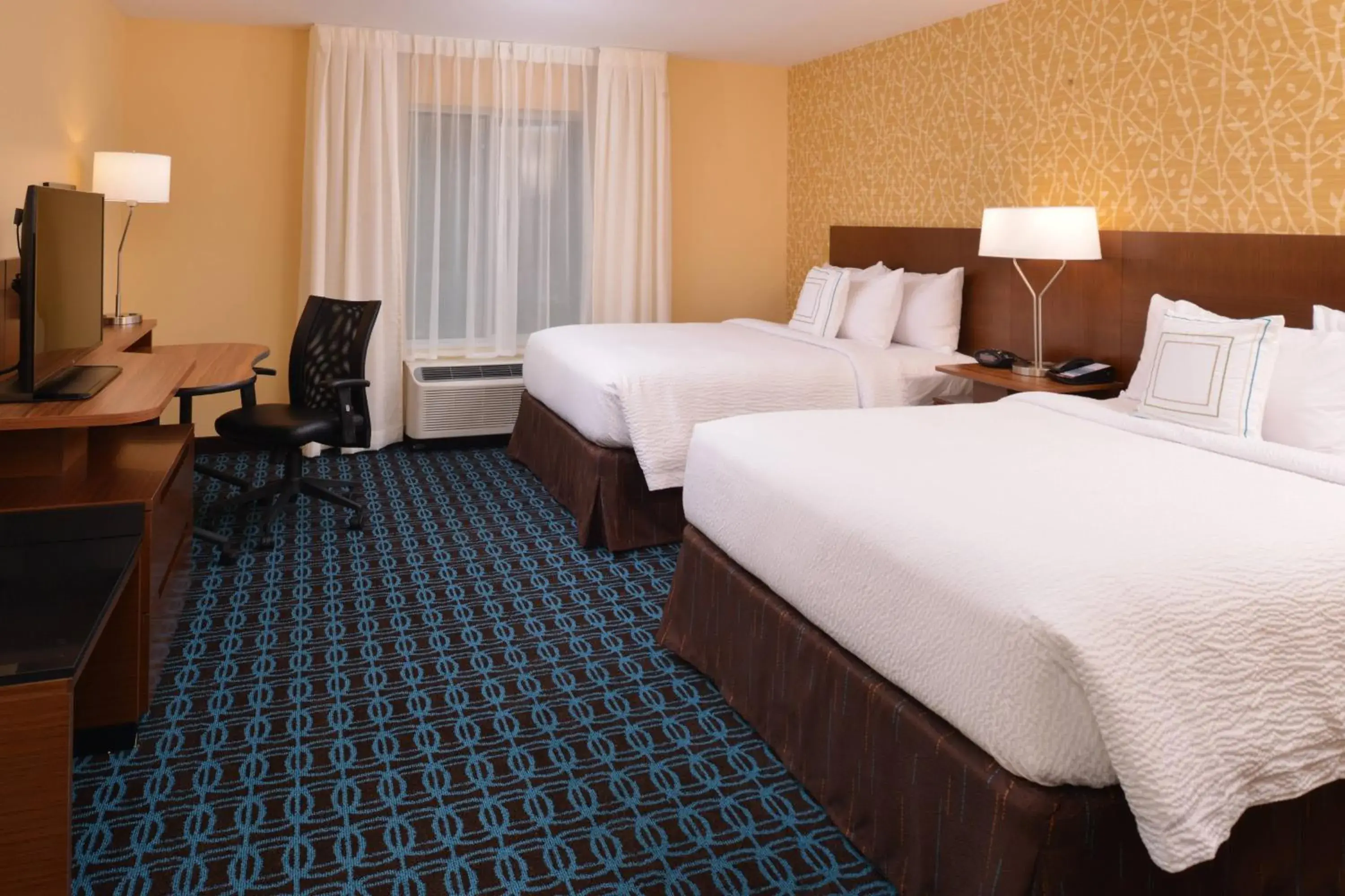 Queen Room with Two Queen Beds in Fairfield Inn & Suites by Marriott Fremont Queen Room with Two Queen Beds in Fairfield Inn & Suites by Marriott Fremont