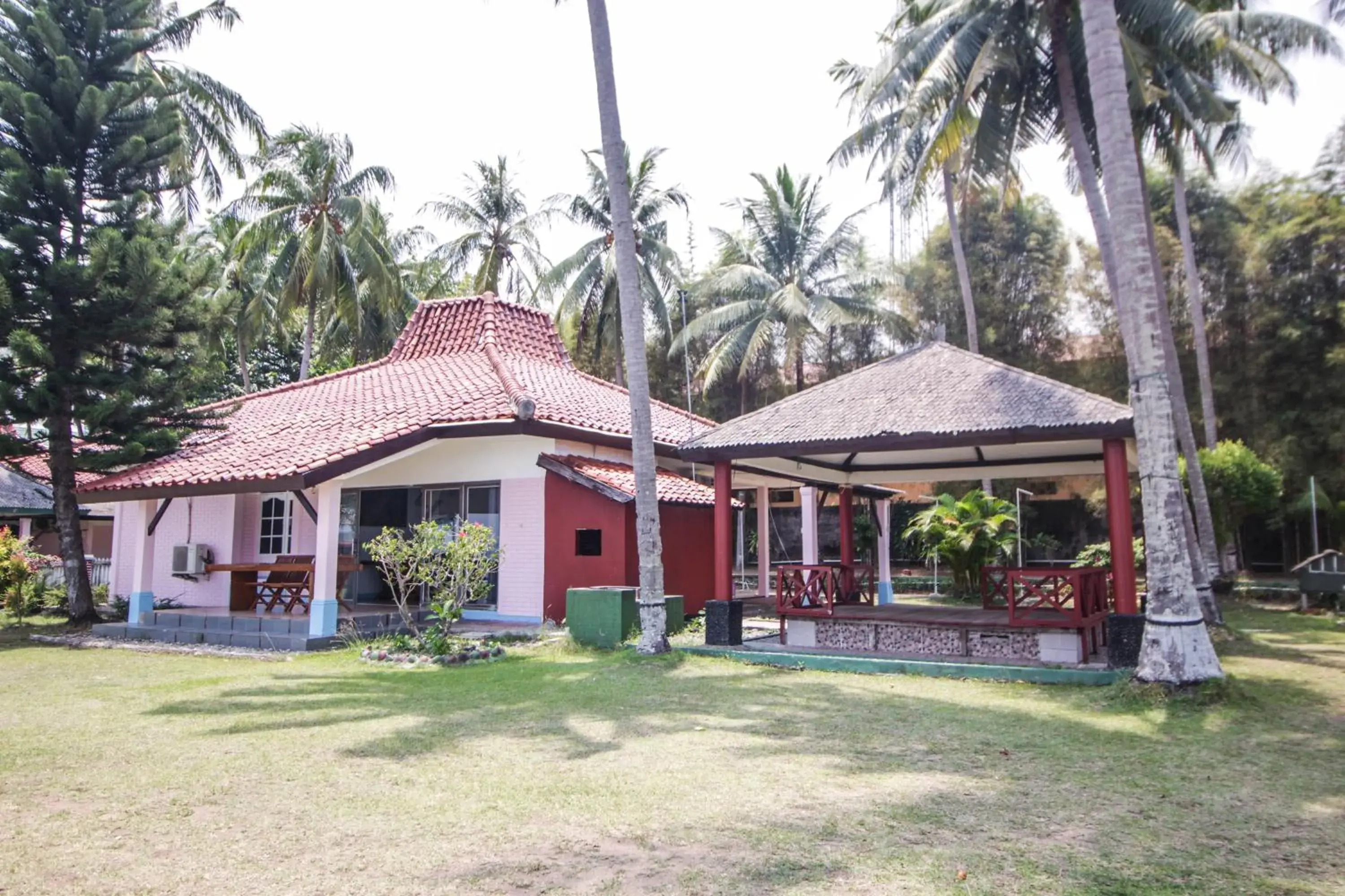 Villa with Sea View in Allisa Resort Hotel Villa with Sea View in Allisa Resort Hotel