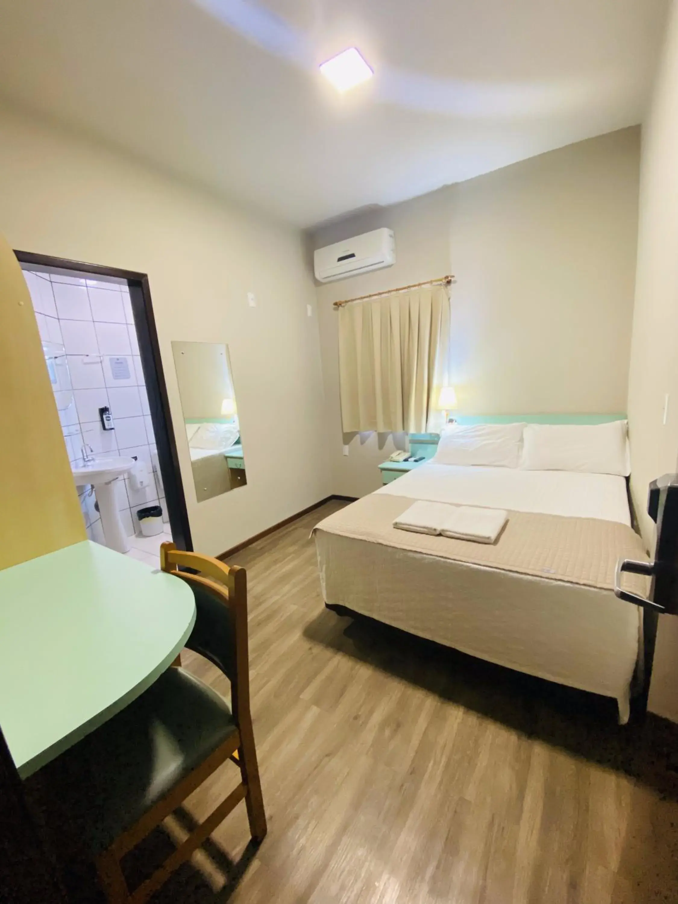 Single Room in Real NOB Hotel Single Room in Real NOB Hotel