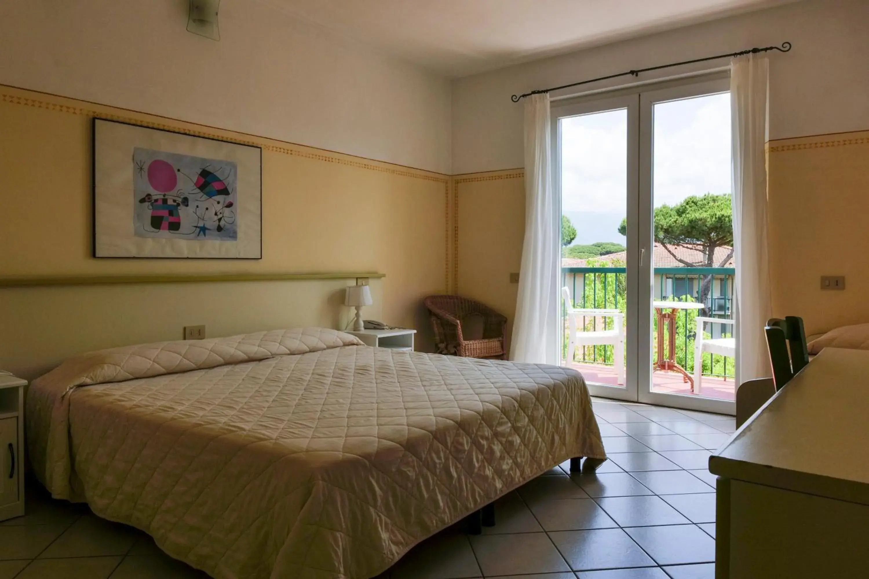 Quadruple Room in Hotel Club i Pini - Residenza d'Epoca in Versilia Quadruple Room in Hotel Club i Pini - Residenza d'Epoca in Versilia