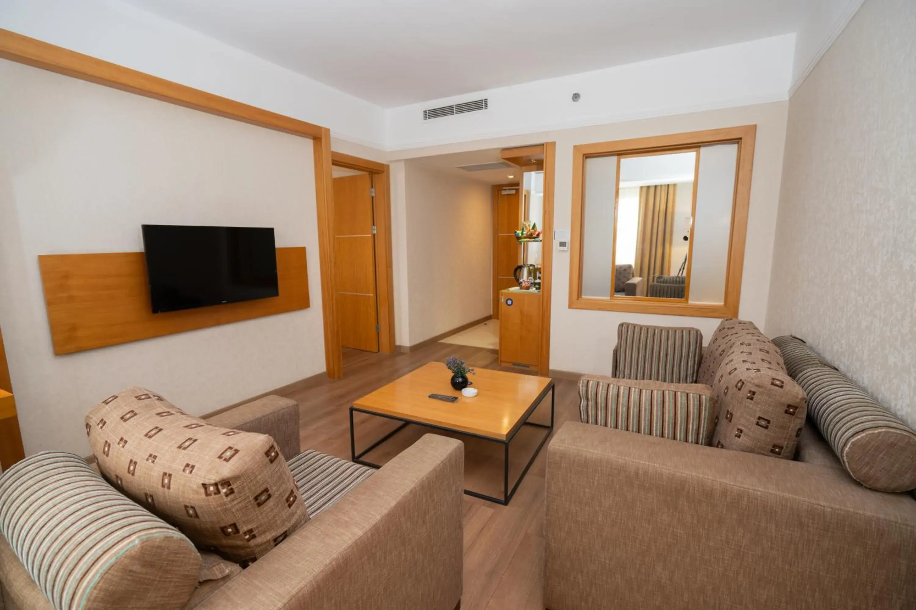 Junior Suite - single occupancy in Anemon Grand Denizli Otel Junior Suite - single occupancy in Anemon Grand Denizli Otel