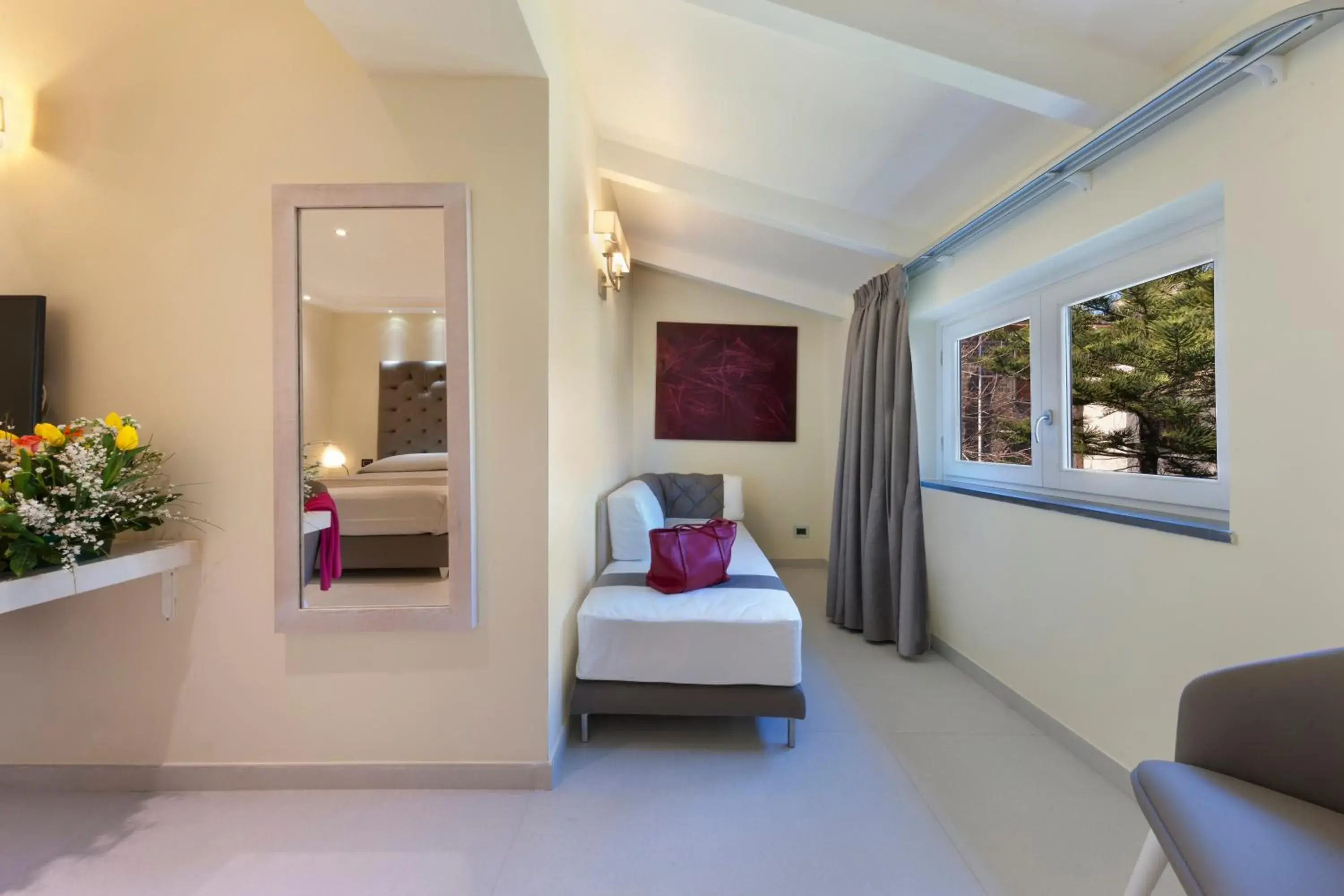 Junior Suite (3 Adults) in Palazzo Tritone & Abagnale Junior Suite (3 Adults) in Palazzo Tritone & Abagnale