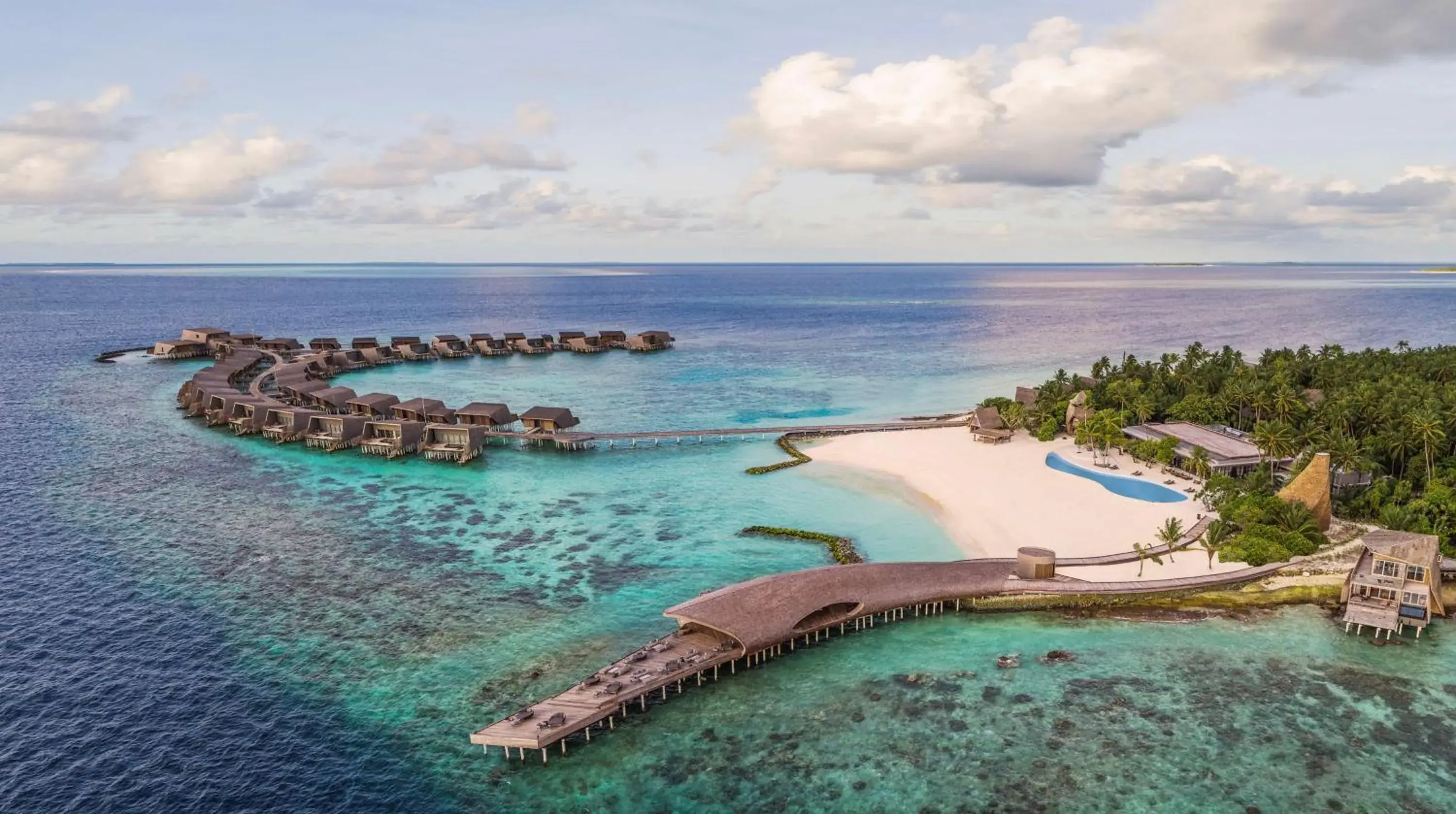 The St. Regis Maldives Vommuli Resort The St. Regis Maldives Vommuli Resort
