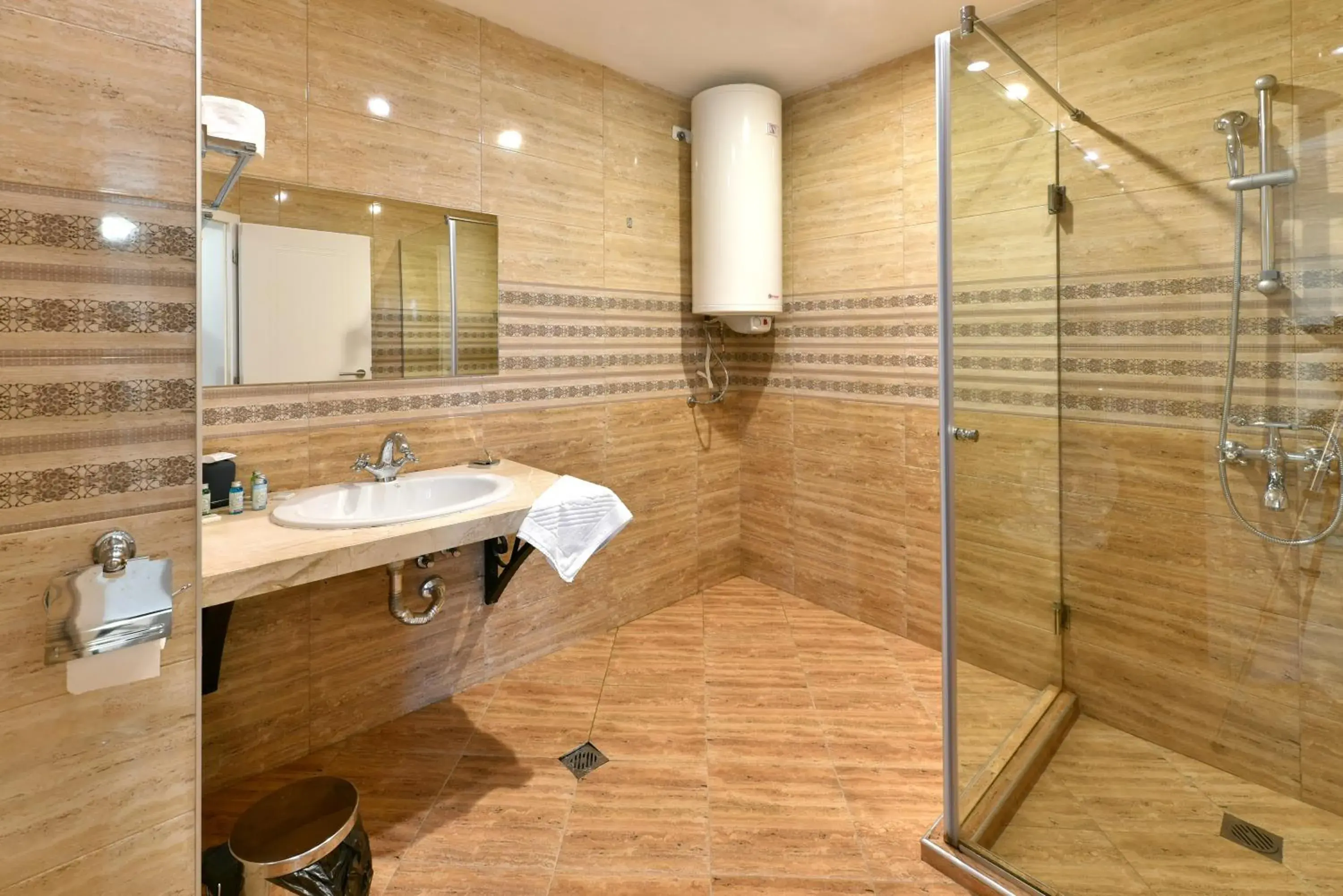 Standard Double Room in Sirena Palace Family Hotel Standard Double Room in Sirena Palace Family Hotel