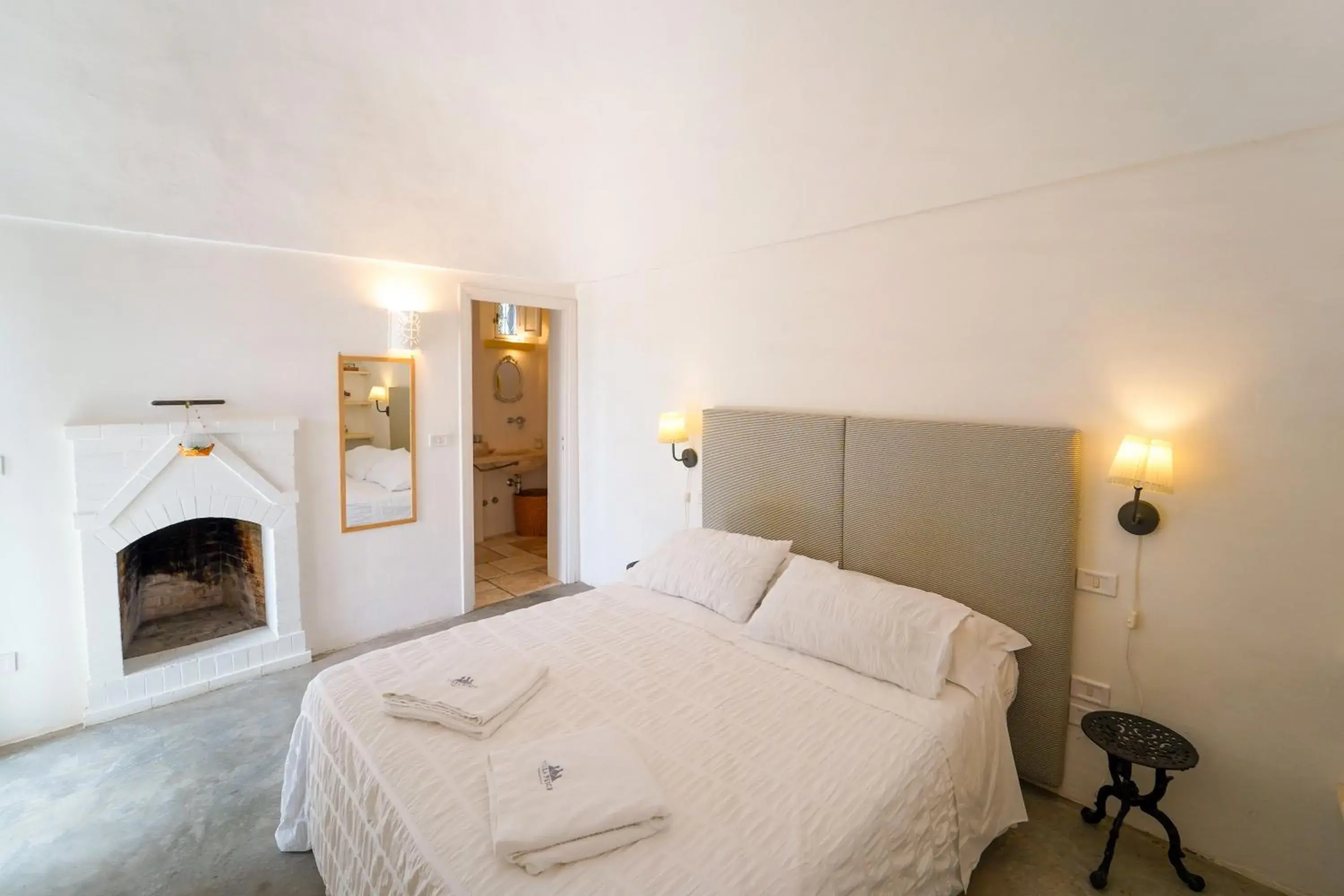 Deluxe Room in Villa Pesce Deluxe Room in Villa Pesce