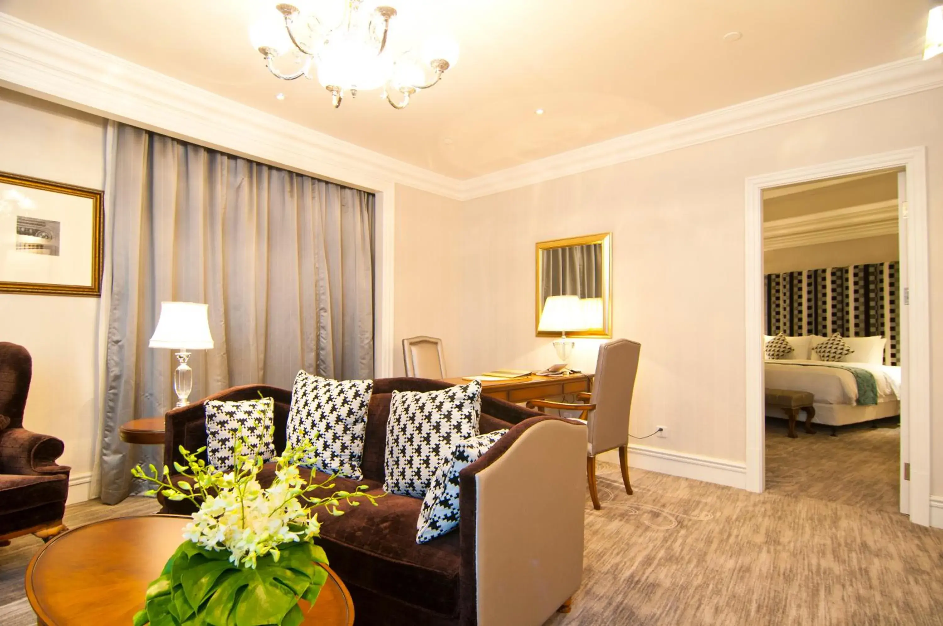 Deluxe Suite in Royal Grace Hotel Optics Valley Wuhan Deluxe Suite in Royal Grace Hotel Optics Valley Wuhan