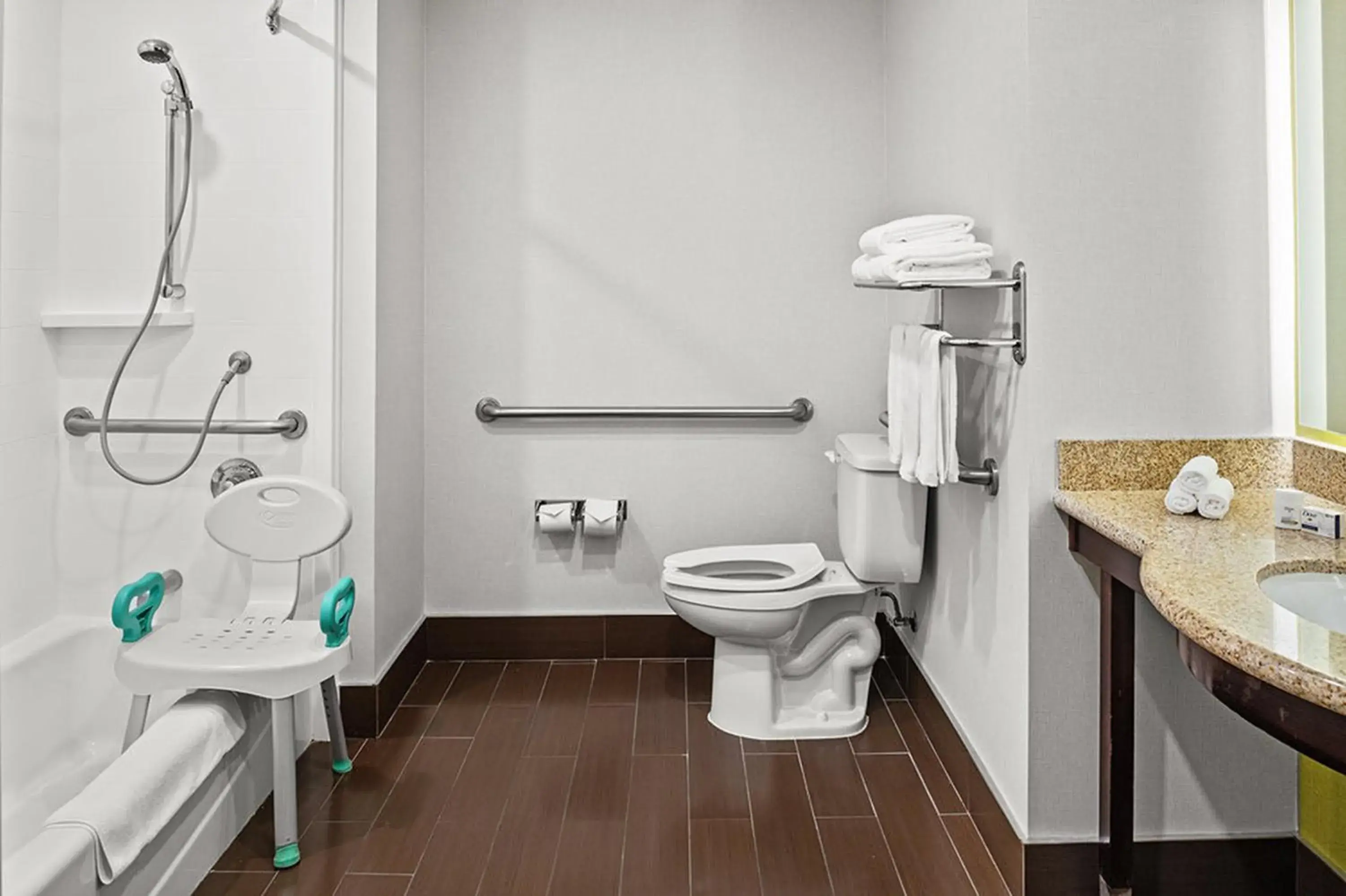 Standard Queen Room with Two Queen Beds and Mobility Accessible Tub in Holiday Inn Express Hotel & Suites Twentynine Palms by IHG Standard Queen Room with Two Queen Beds and Mobility Accessible Tub in Holiday Inn Express Hotel & Suites Twentynine Palms by IHG