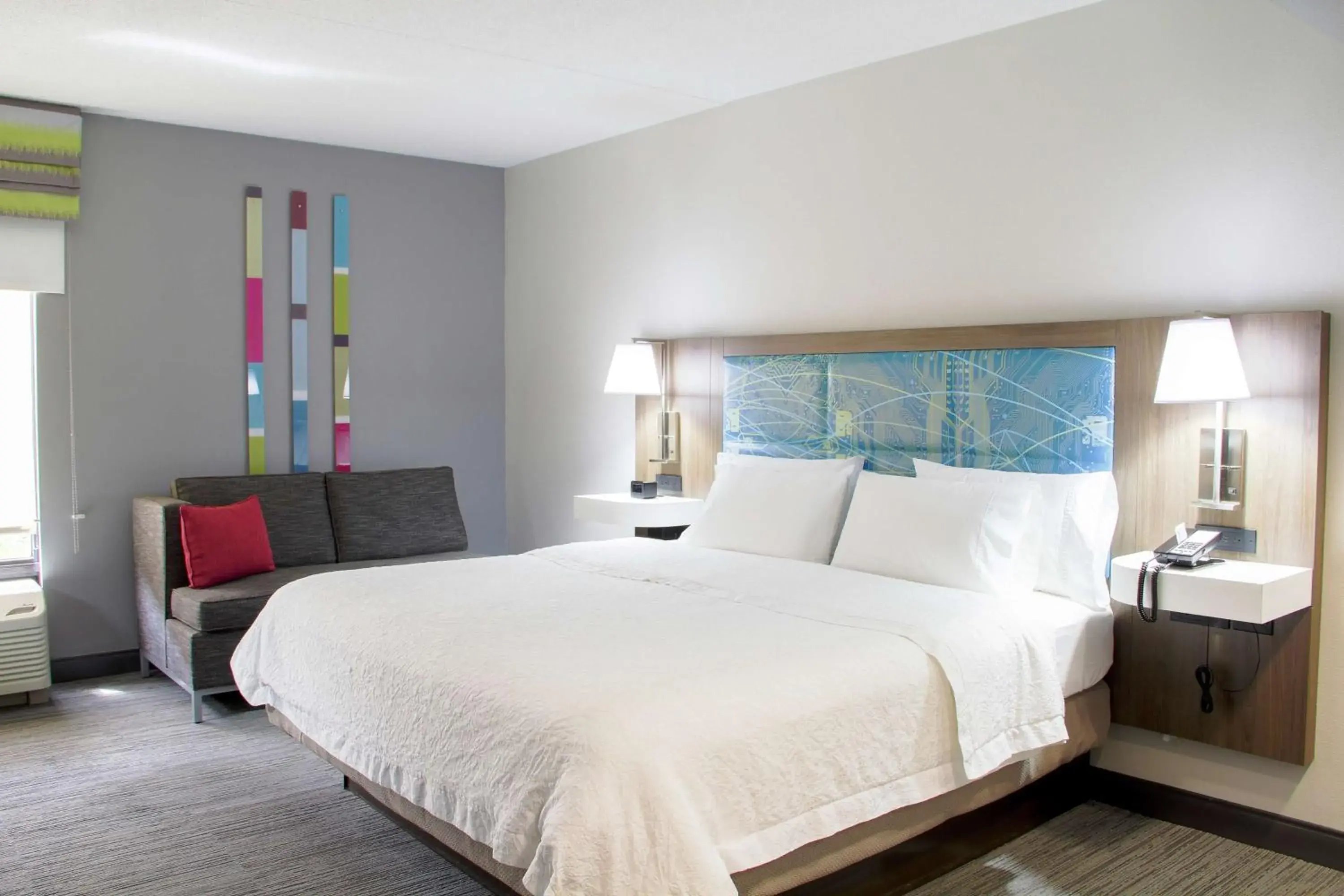 King Room with King Bed - Non-Smoking in Hampton Inn Danville King Room with King Bed - Non-Smoking in Hampton Inn Danville