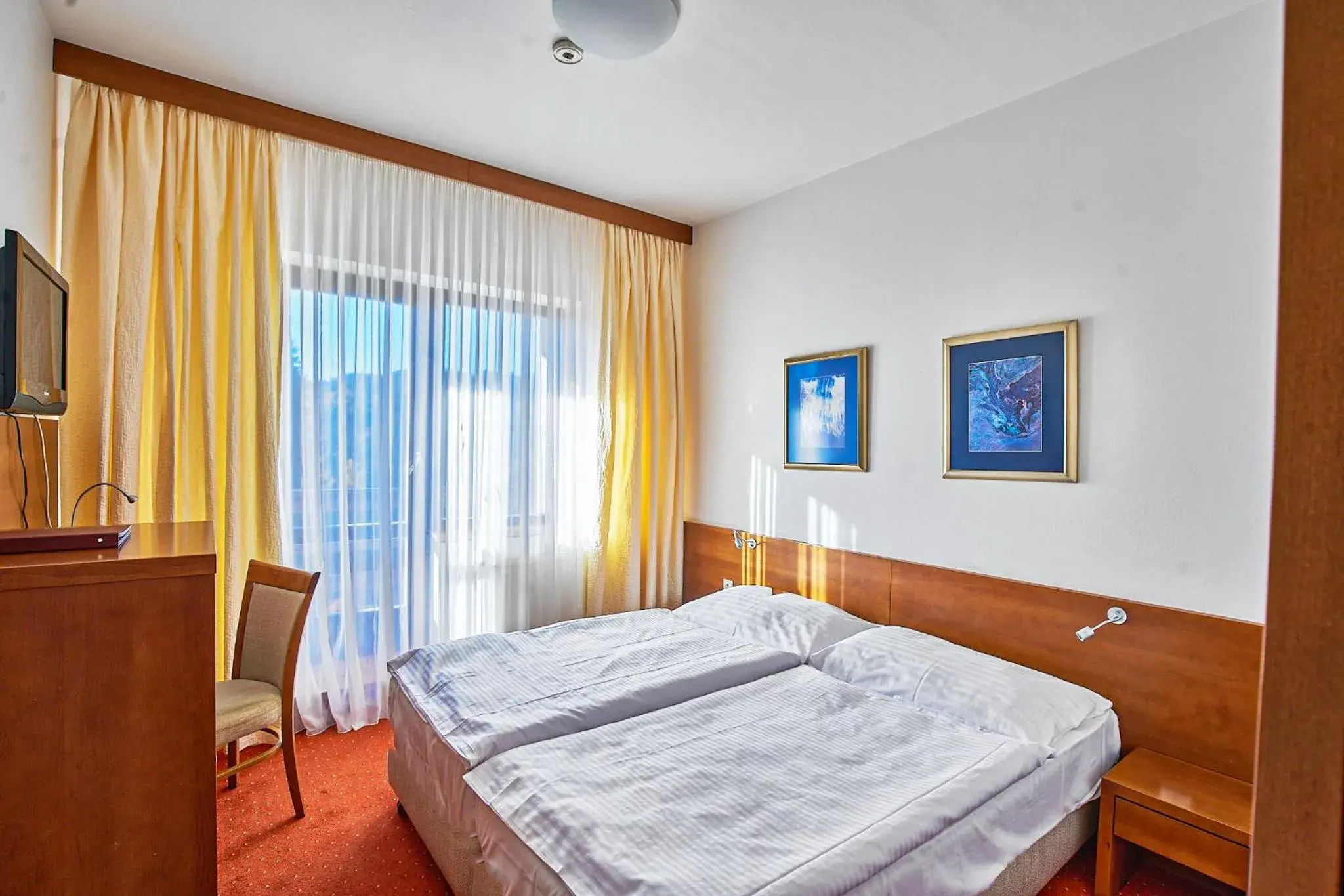 Twin Room South - single occupancy in Hotel Stupka Twin Room South - single occupancy in Hotel Stupka