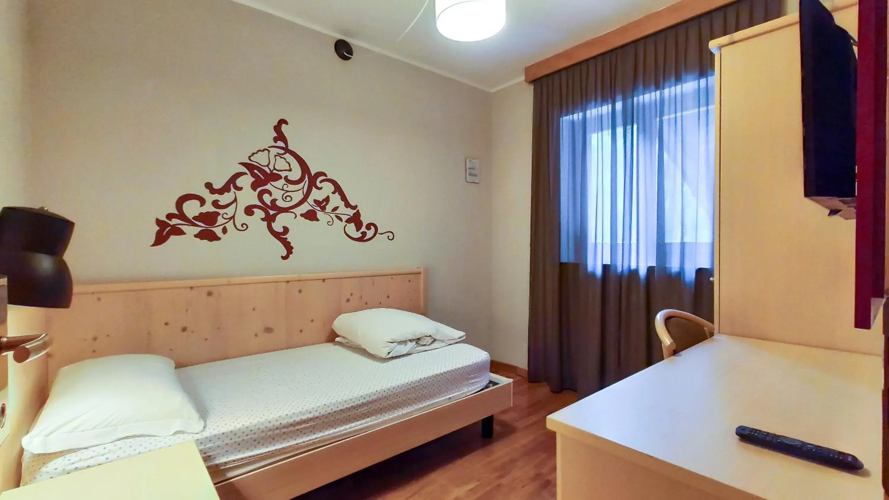 Single Room in Hotel Principe Marmolada Single Room in Hotel Principe Marmolada